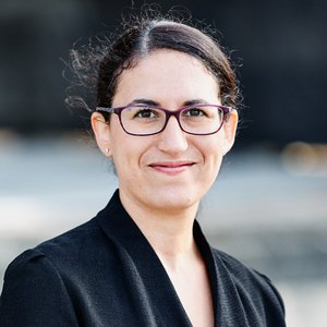 Maître Maiyadah Bashmilah, avocat à Paris