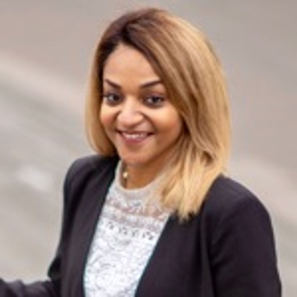 Maître Sonia Mavouna, avocat à Paris