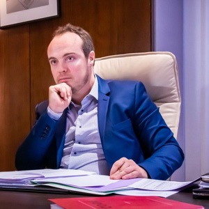 Photo de profil de Maître Corentin Delobel