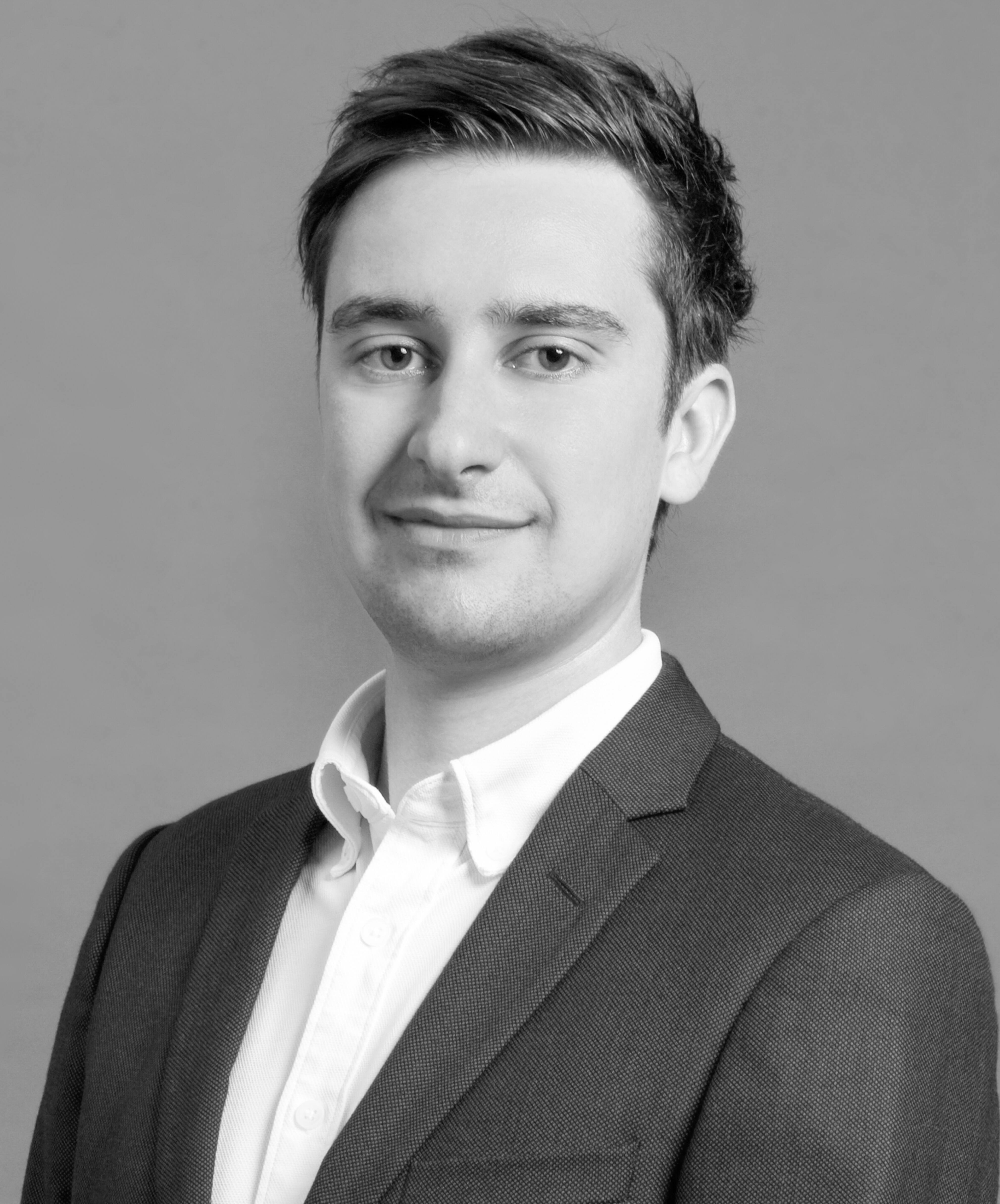 Maître Guillaume Angeli, avocat à Paris