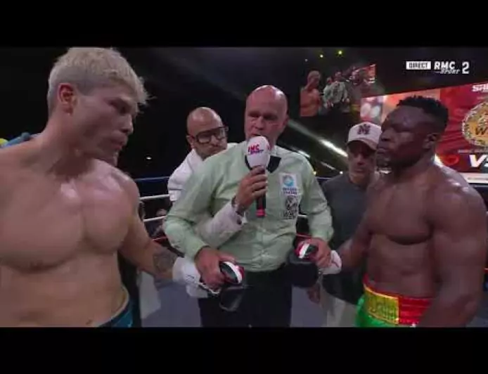 Film de la victoire Kevin Lélé Sadjo en  WBC Silver