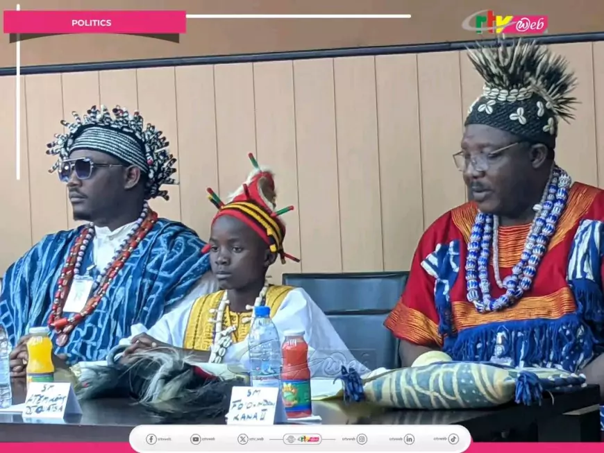Présidentielle 2025 : Les Chefs traditionnels de l’Ouest affichent leur soutien à Paul Biya