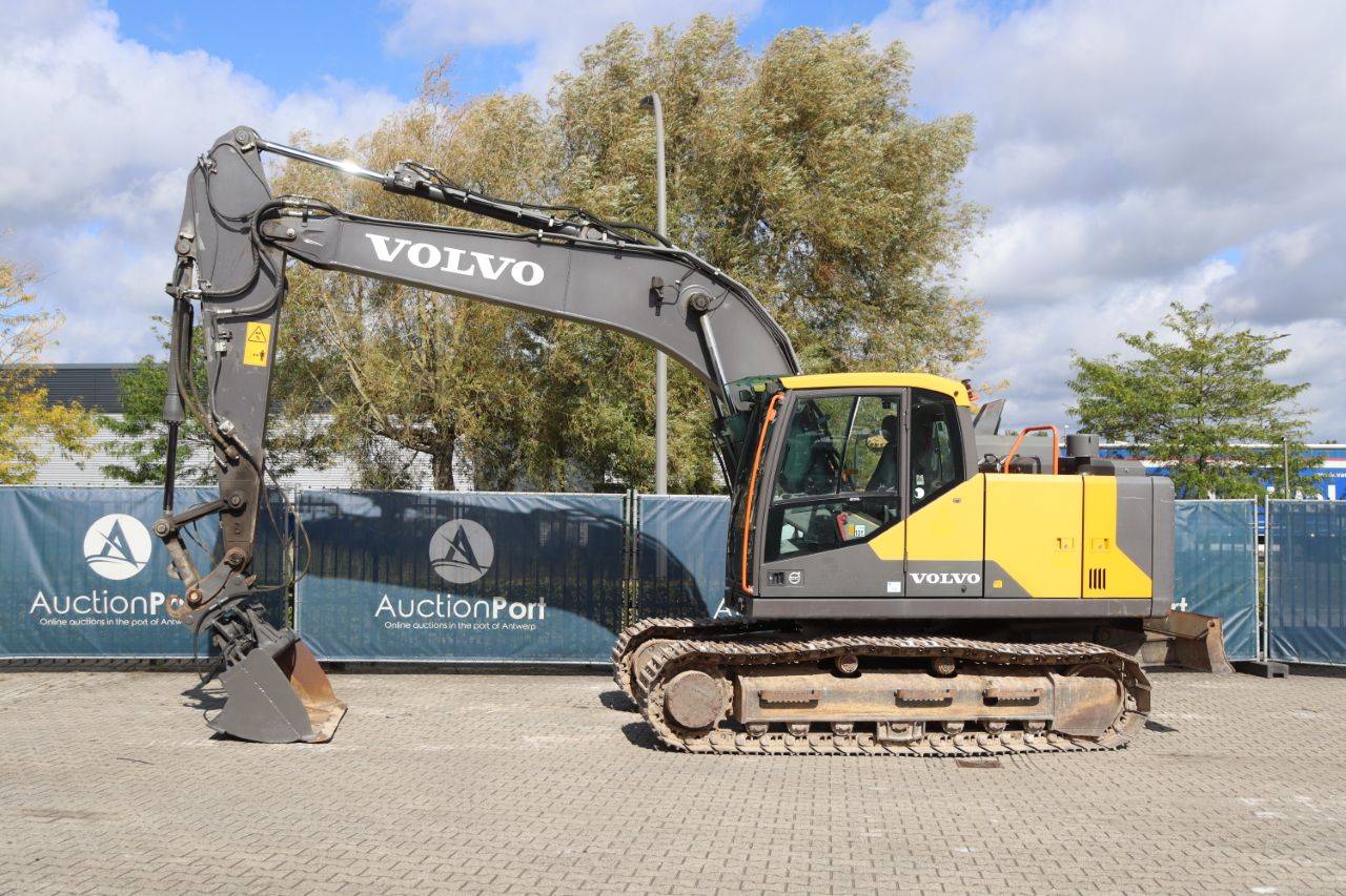 pelle-sur-chenilles-volvo-ec160e-nl-diesel-2019-ench-re-auct