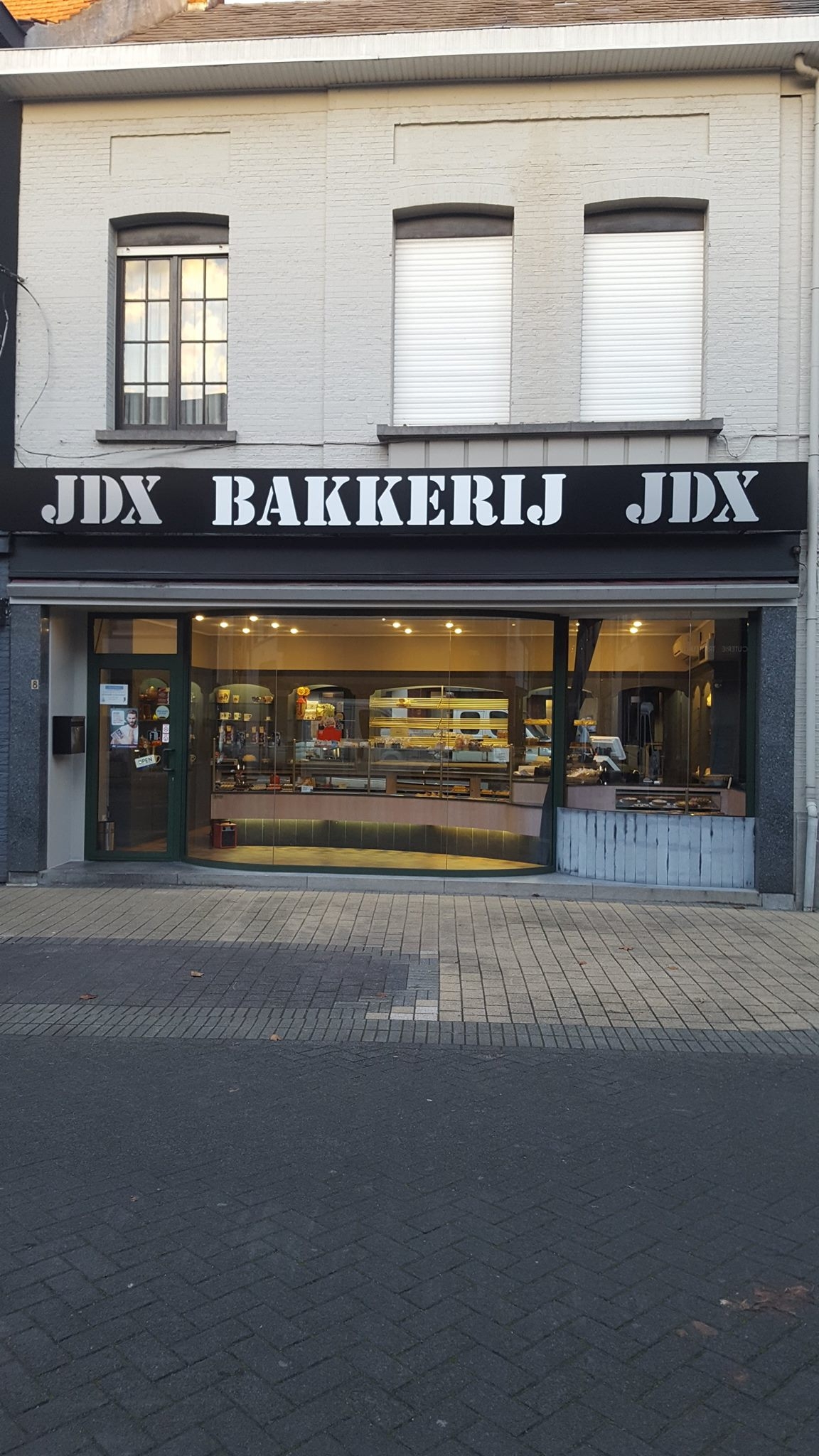 Bakkerij Johan Dierckxsens - 1324