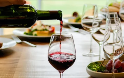 Bouteille de vin : combien de verres peut-on vraiment servir lors d’un repas ?