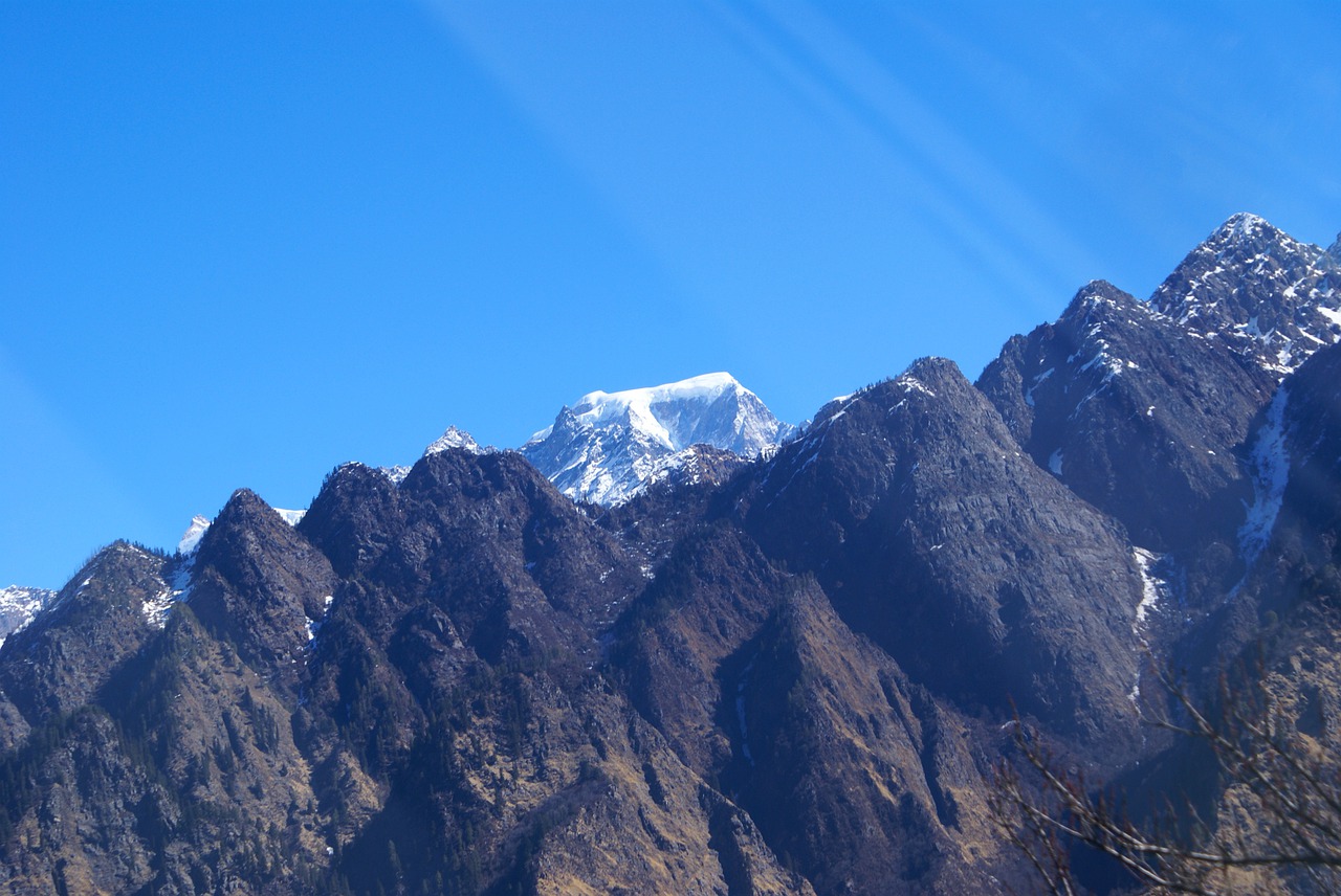 himalayas-biodiversity-hotspot-in-india Biodiversity Hotspots in India