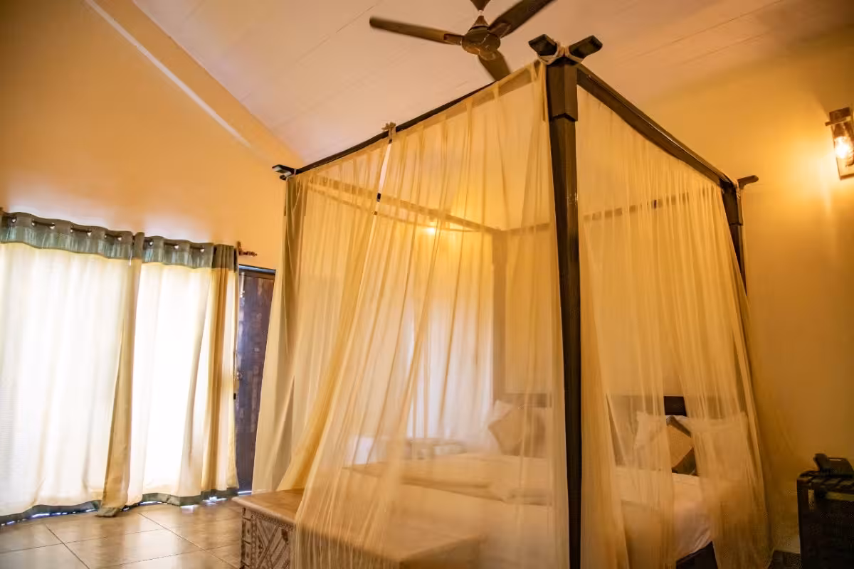 The Pugmark Jungle Lodge Villa Bed The Pugmark Jungle Lodge Villa Bed