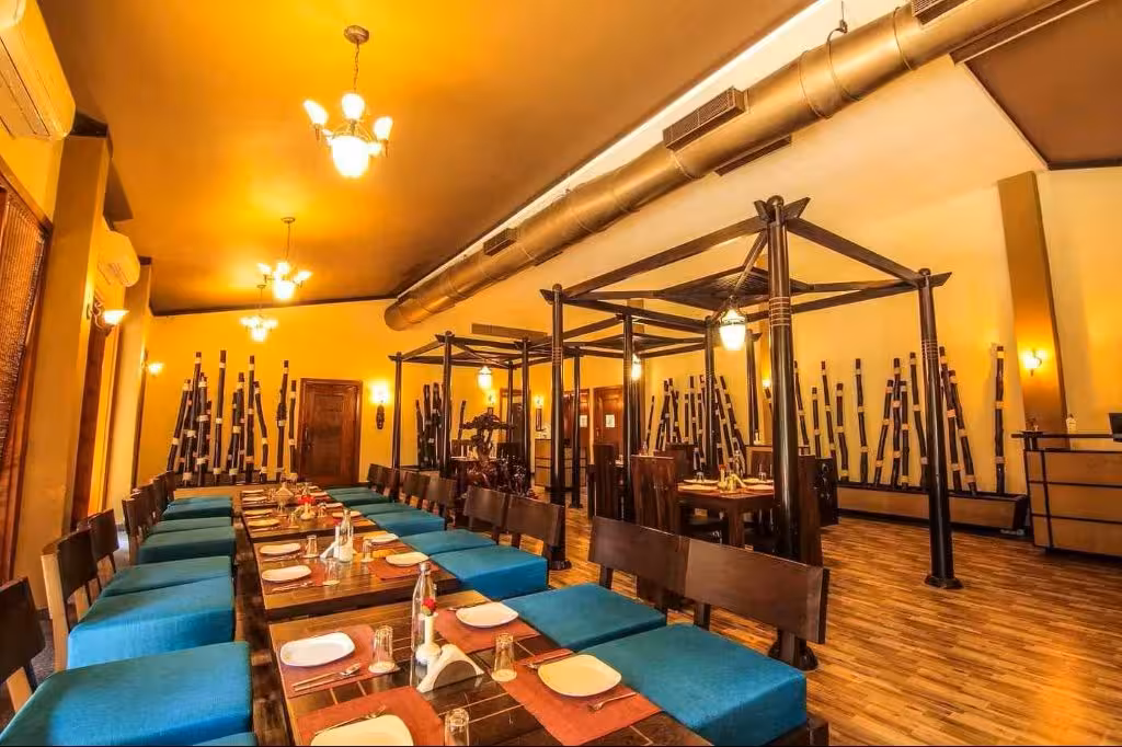Syna Resort Dining Area