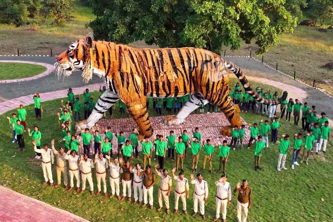 World's Largest Tiger Statue Pench