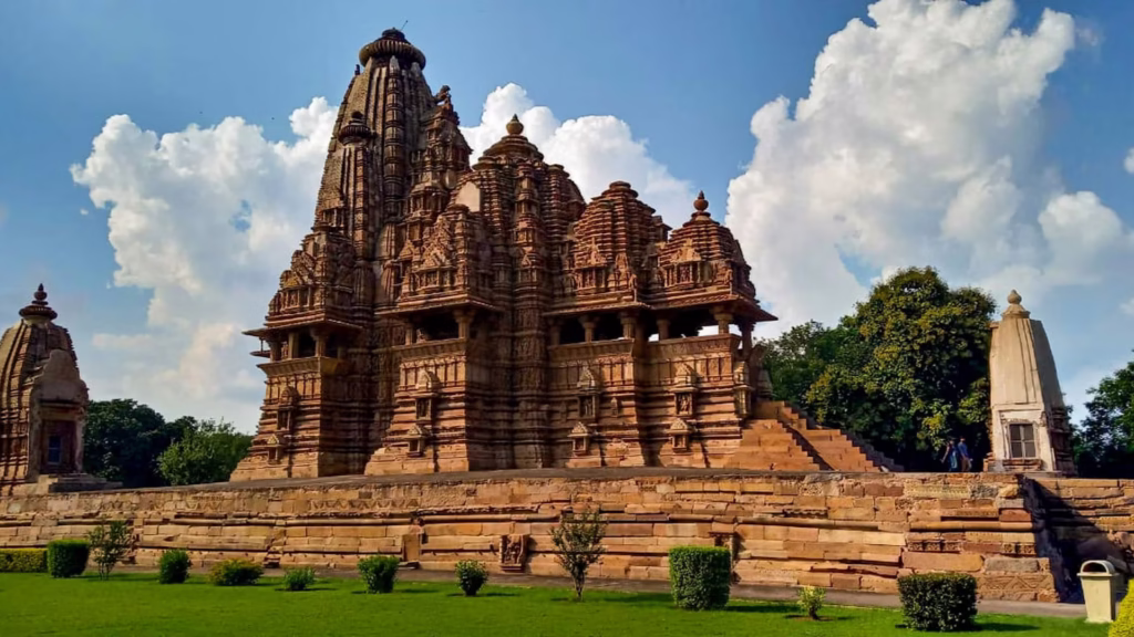 kandariya mahadev temple, Khajuraho kandariya mahadev temple, Khajuraho
