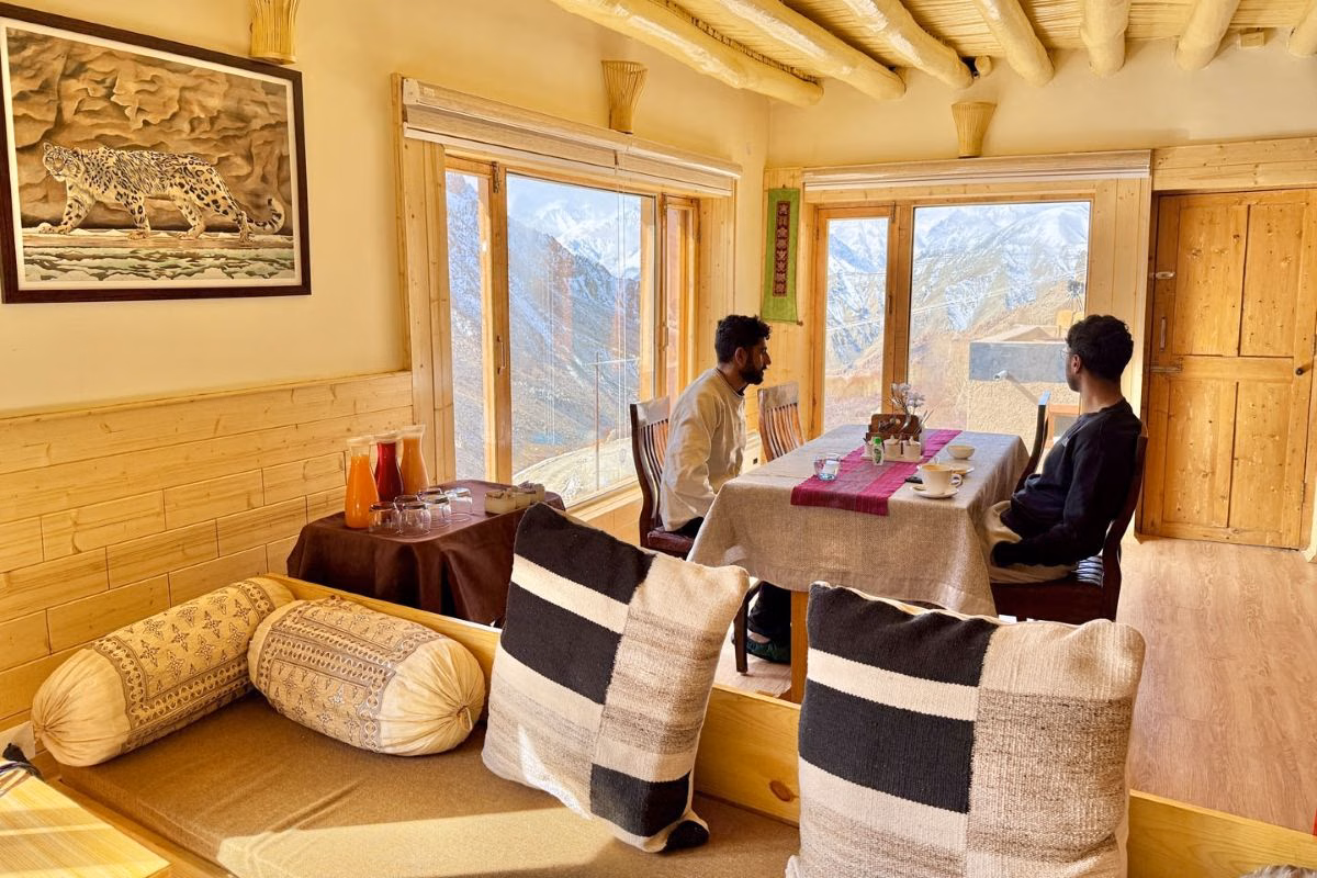 Snow Leopard Lodge Dining Area