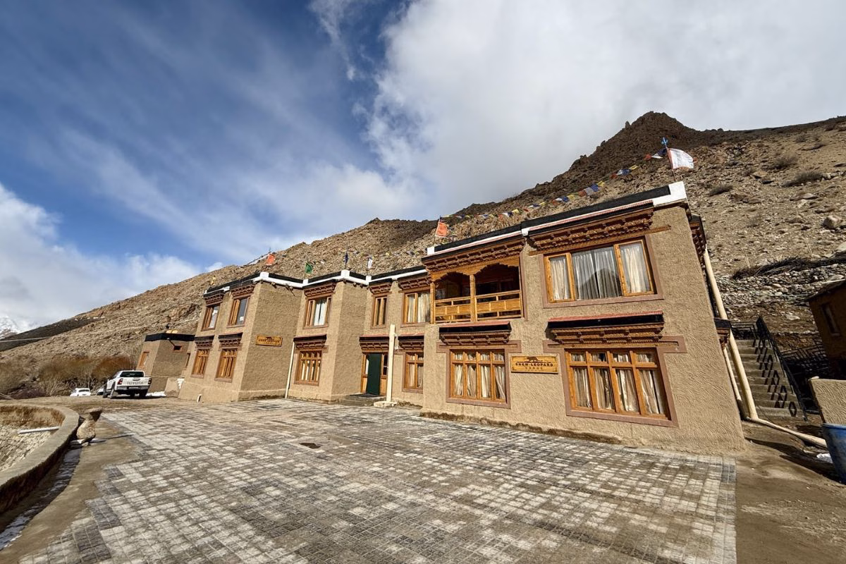 Snow Leopard Lodge Ulley