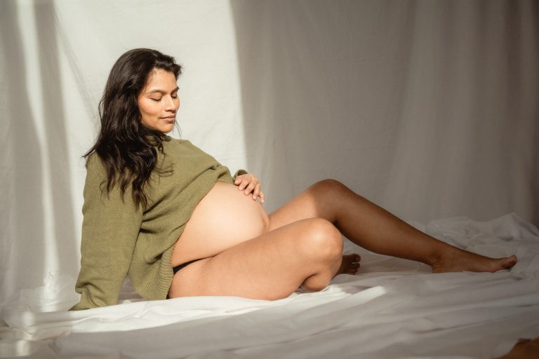 Foto de maternidad en Vitoria ¿estudio o exteriores?