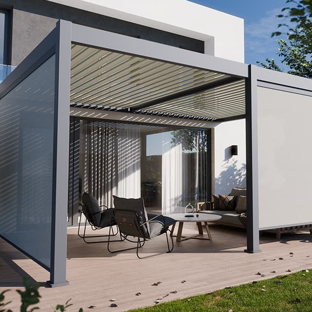 Halo 3,6x5,3m avec 3 panneaux v&eacute;nitiens 1,2m anthracite adoss&eacute;e