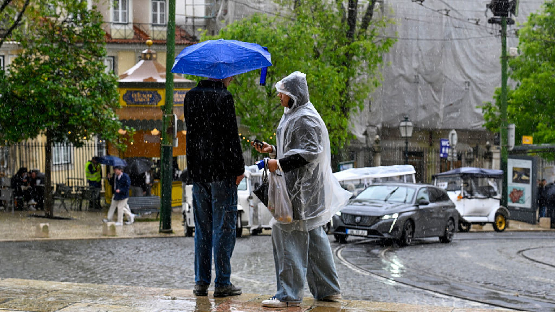 Chuva à Vista: Atenção para os Dias de Intenso Precipitar!