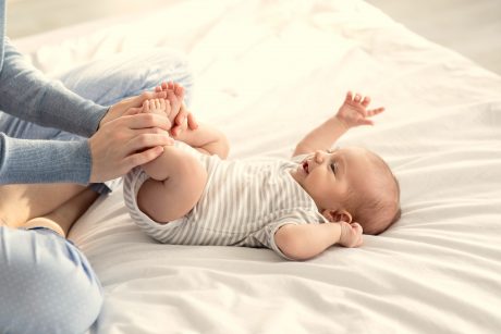 La cadera del niño: los clics, la displasia y la luxación