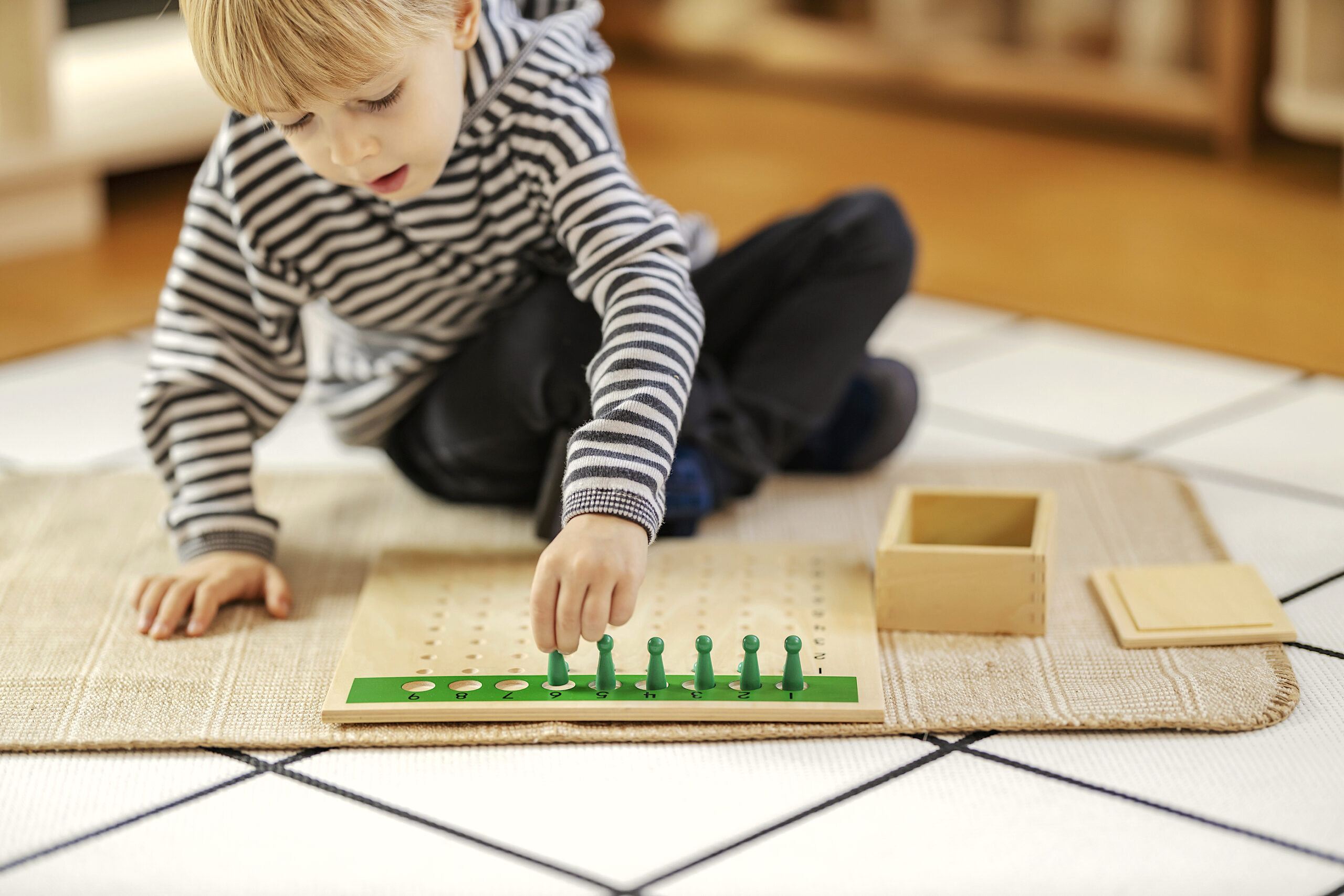 ¿Cuáles son los beneficios del método Montessori?