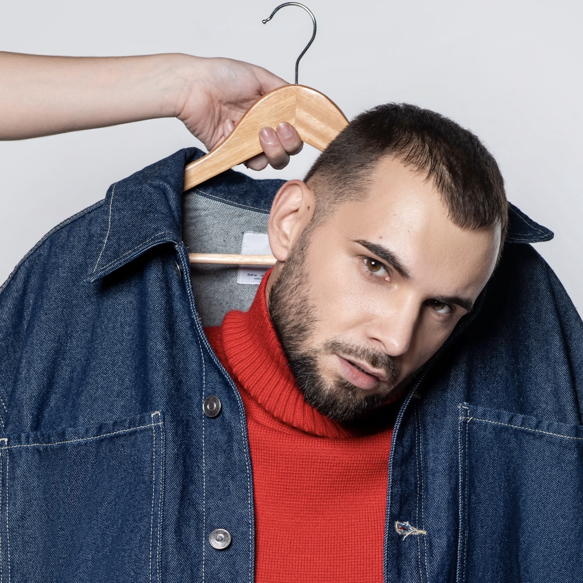 author avatar - Esteban Munoz