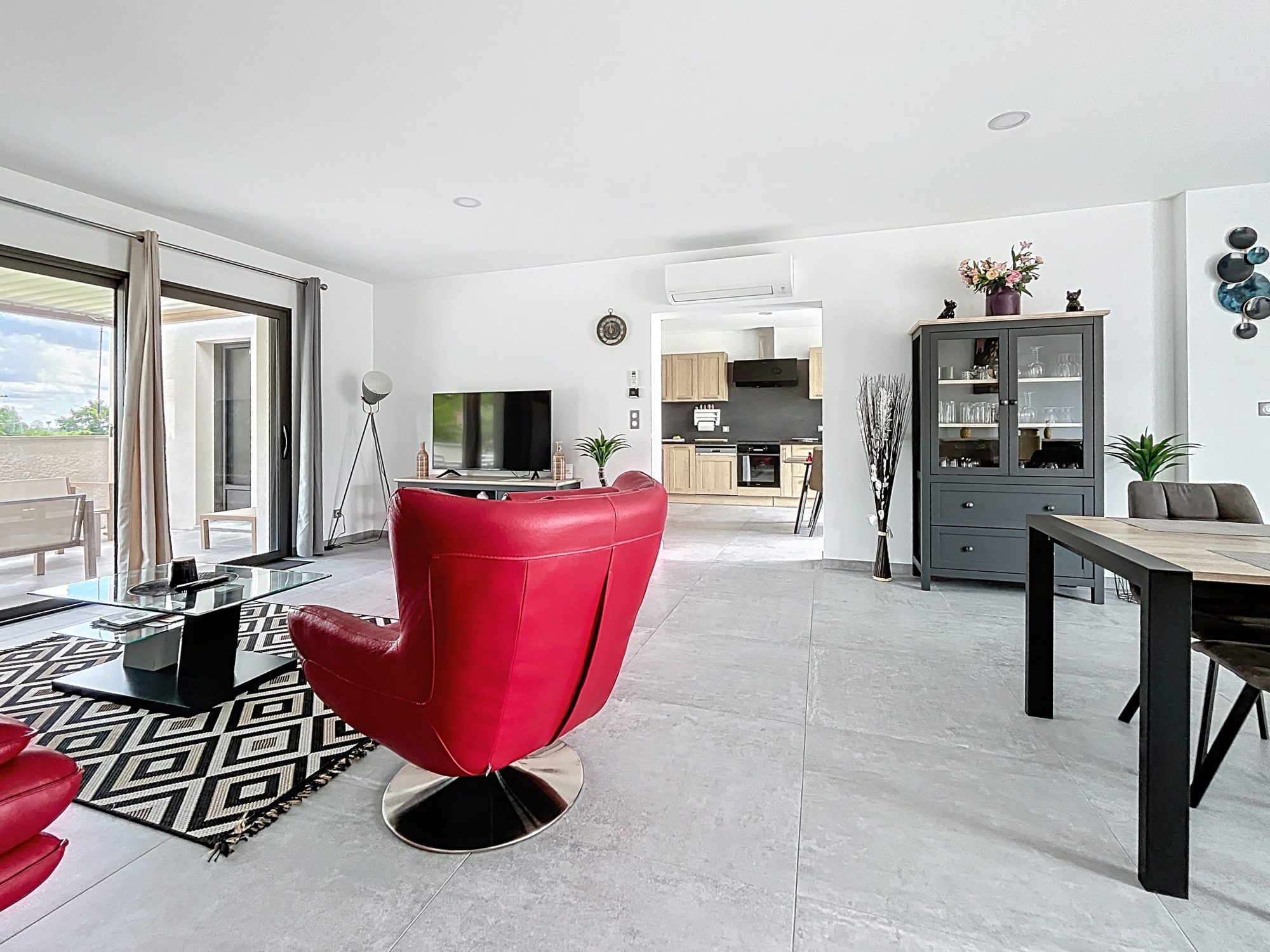 MAISON NEUVE Crêches-sur-Saône 71680