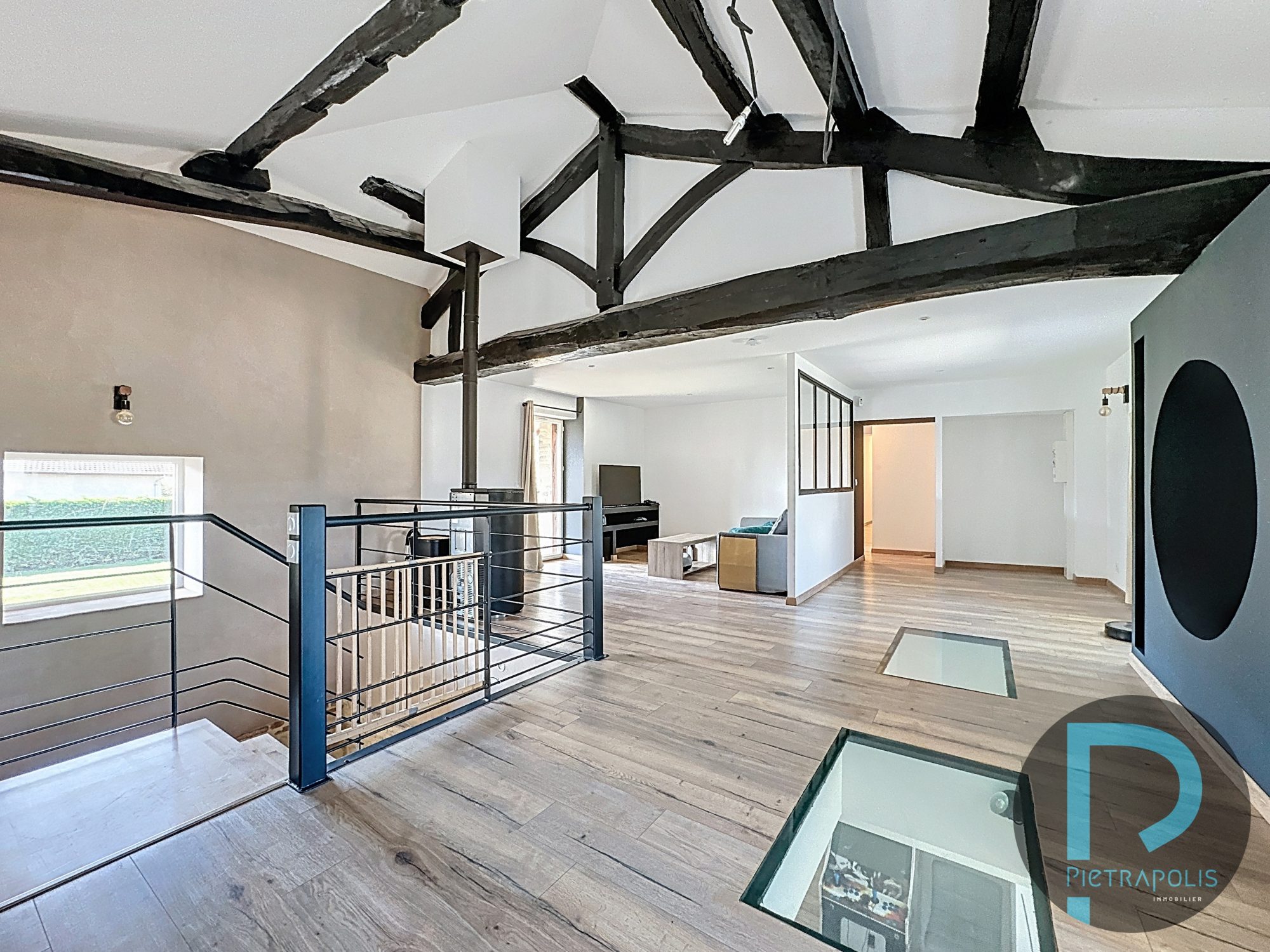 A 9 KM DE PONT DE VAUX