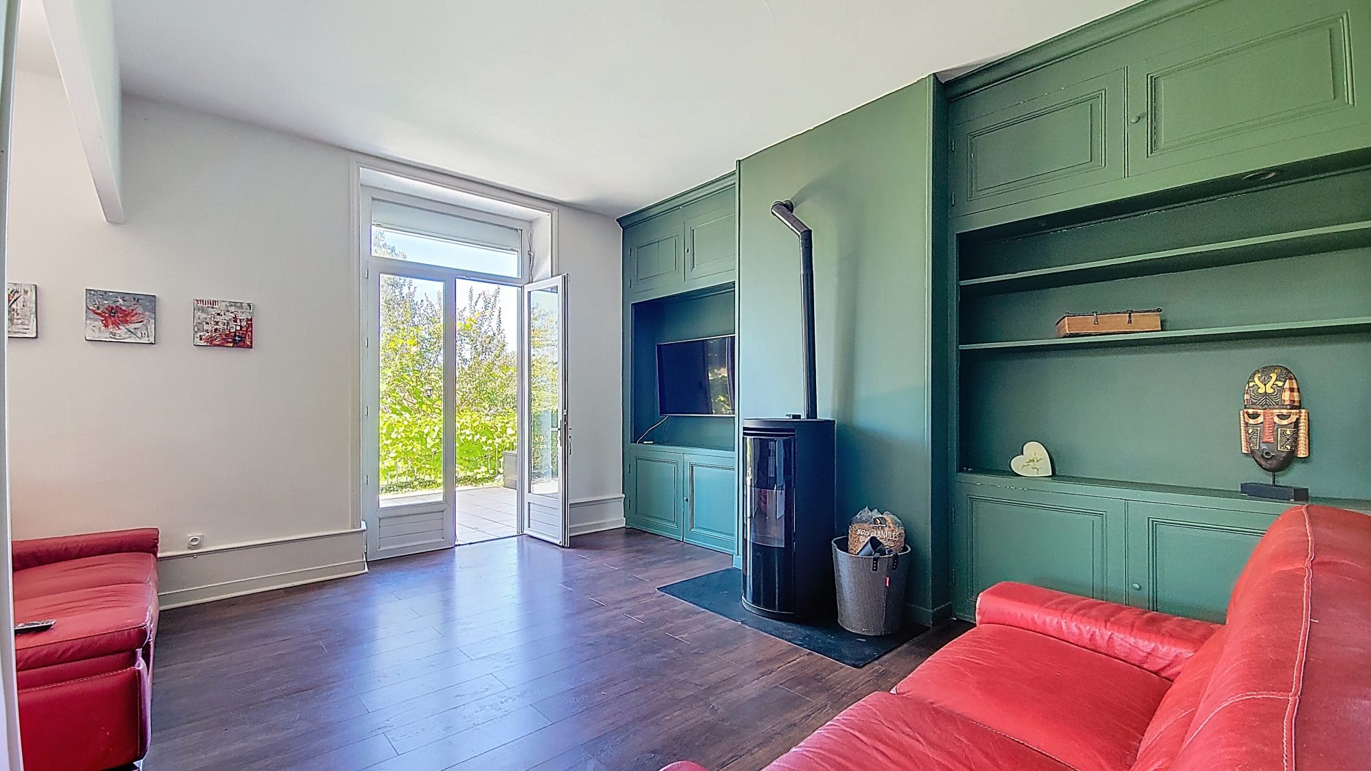 Maison de caractère- T6 - 5 chambres - Terrain plat sans aucun vis à vis Ville-sous-Anjou 38150