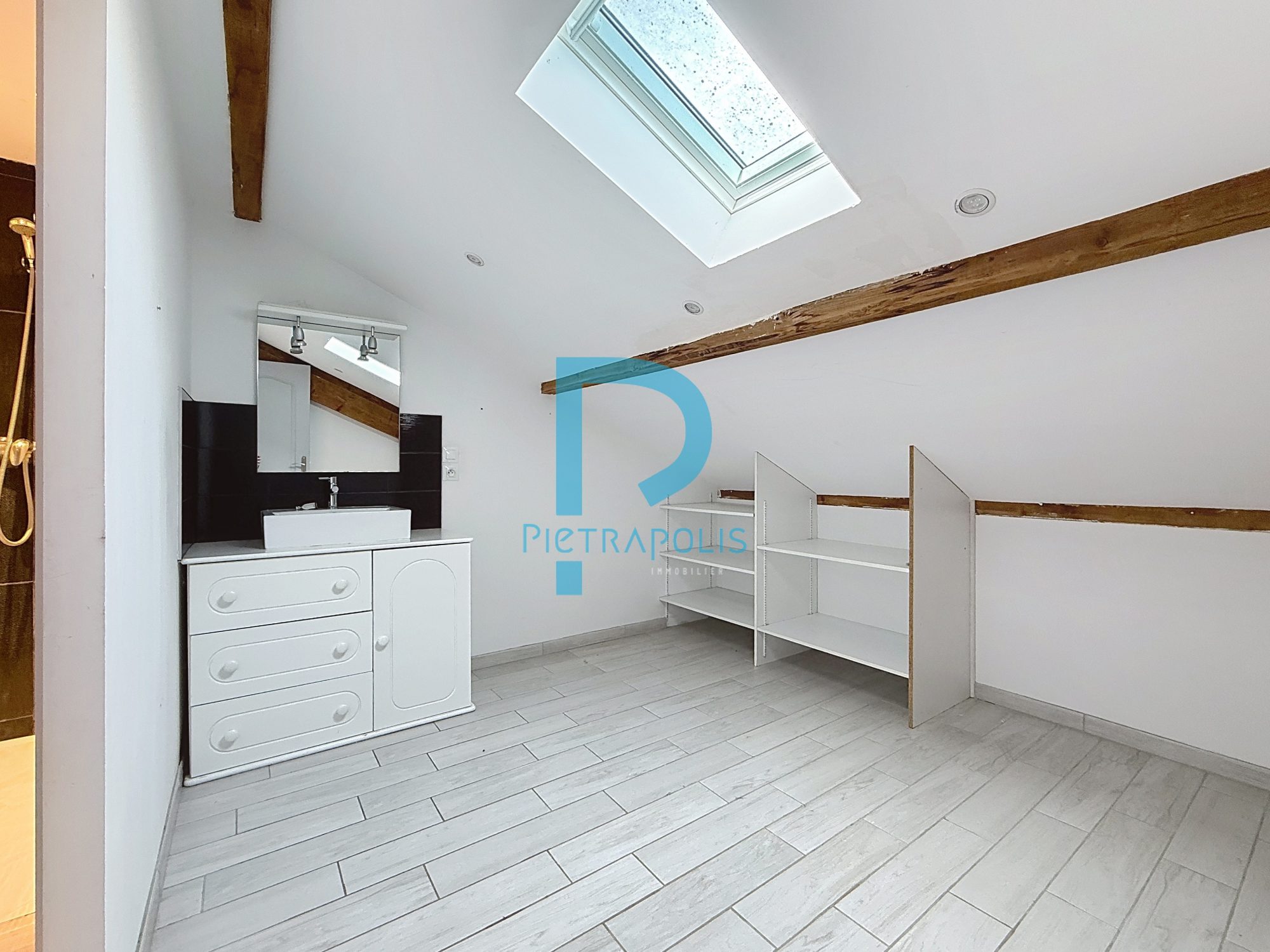 MAISON 4 CHAMBRES SUR SOUS-SOL COMPLET - PARCELLE DE 1100 m2 Châtillon-sur-Chalaronne 01400