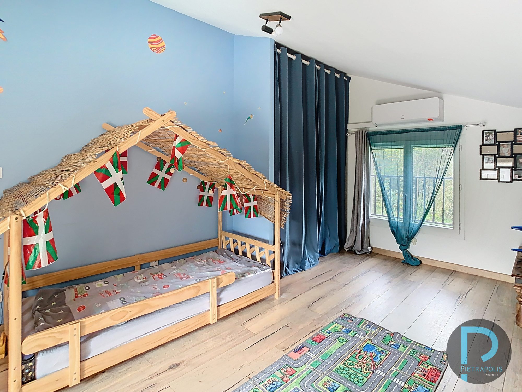 CONDEISSIAT - Ferme rénovée 235 m² avec terrain Condeissiat 01400