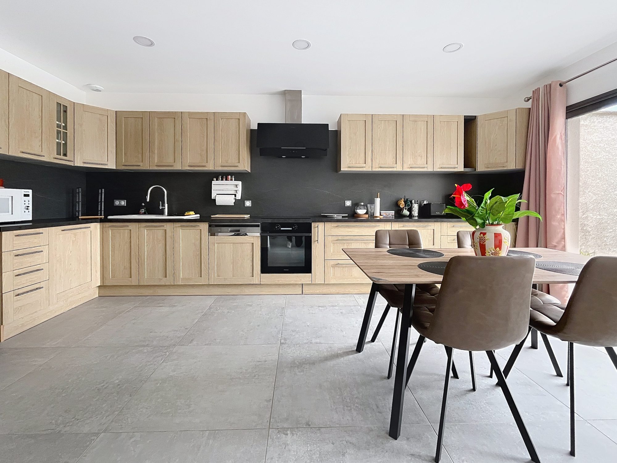 MAISON NEUVE Crêches-sur-Saône 71680