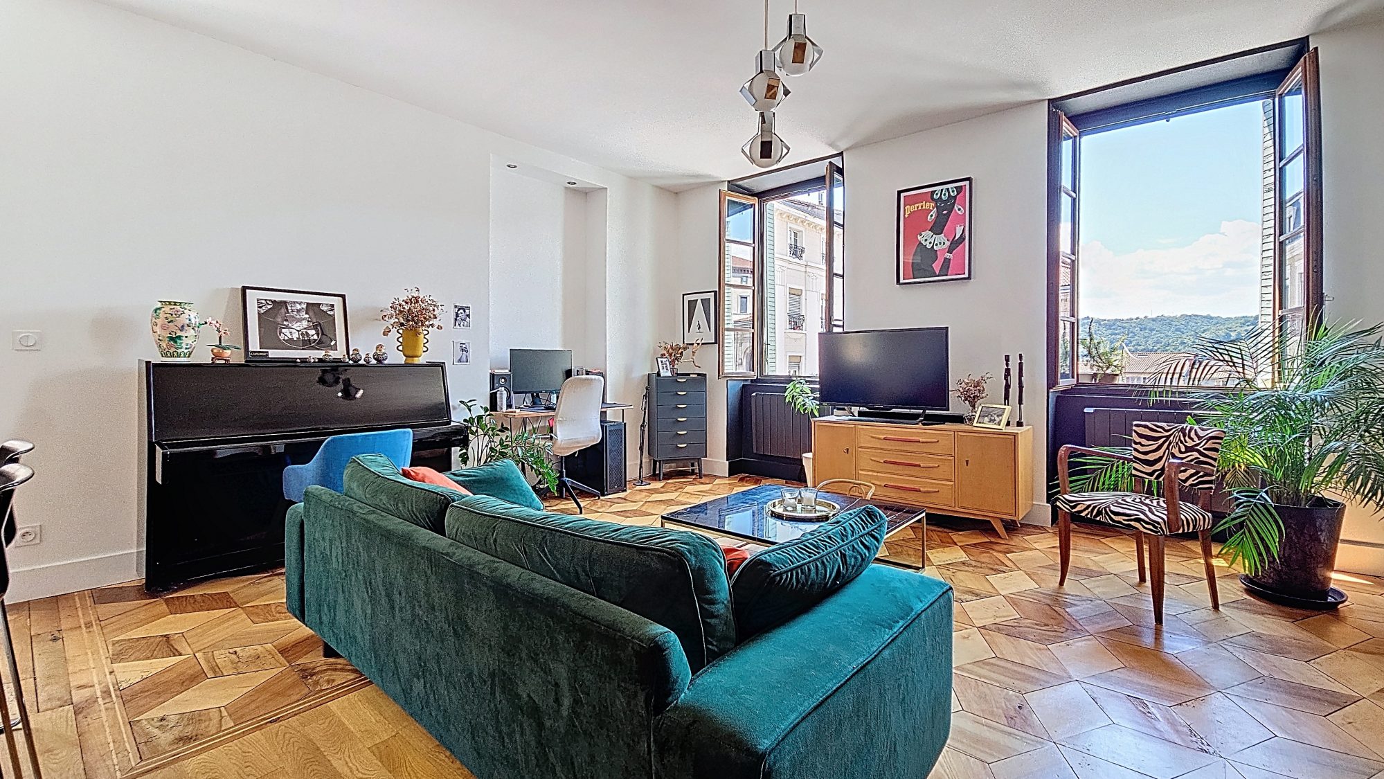 VIENNE (Hypercentre) Appartement T3 - 75m2 - Vue dégagée Vienne 38200