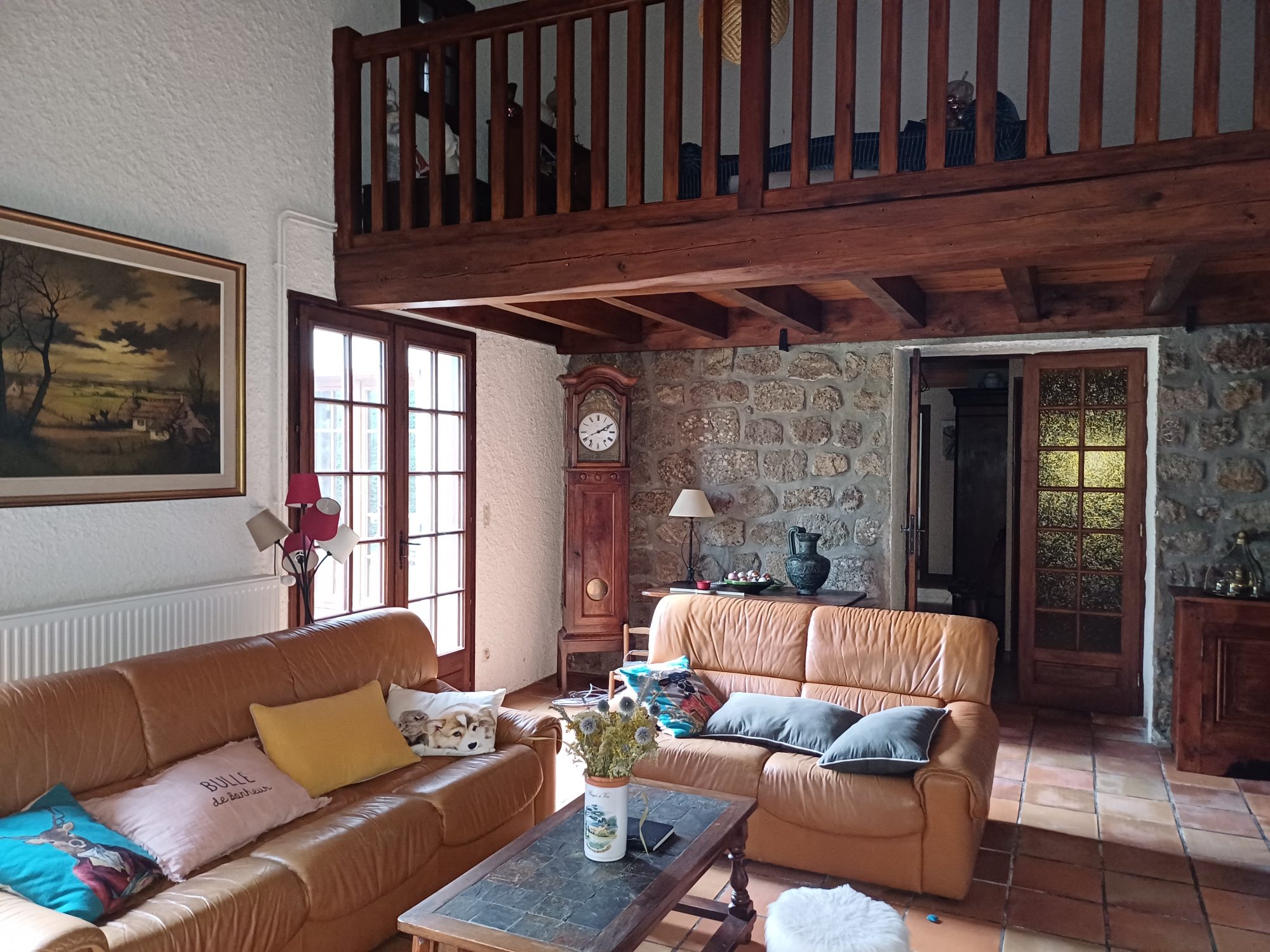 Maison - 11 pièces - 200 m² - Chenereilles (43190)
