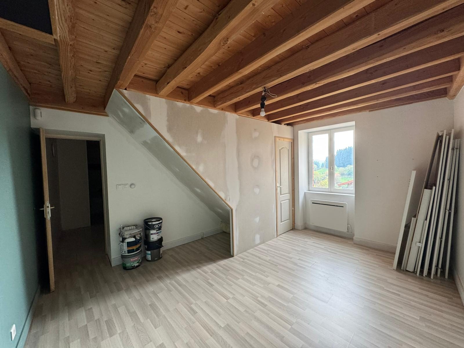 Maison ancienne 108m² avec belle dépendance Saint-Appolinaire 69170