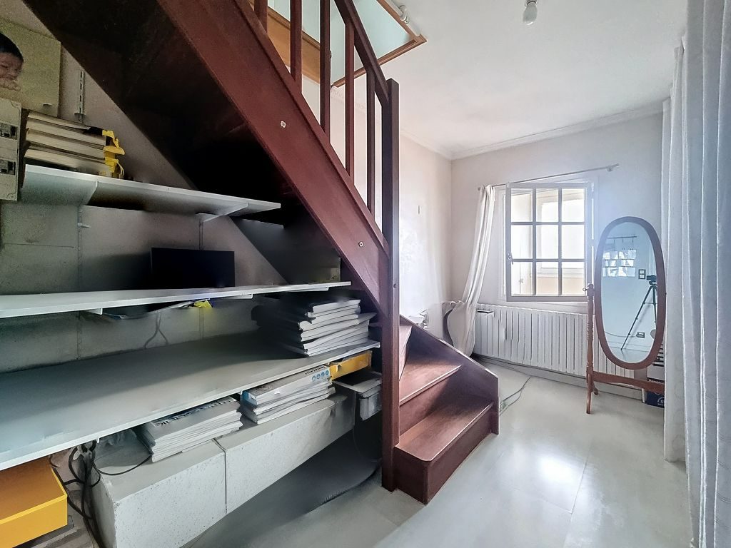 Bel appartement au dernier étage Saint-Priest 69800