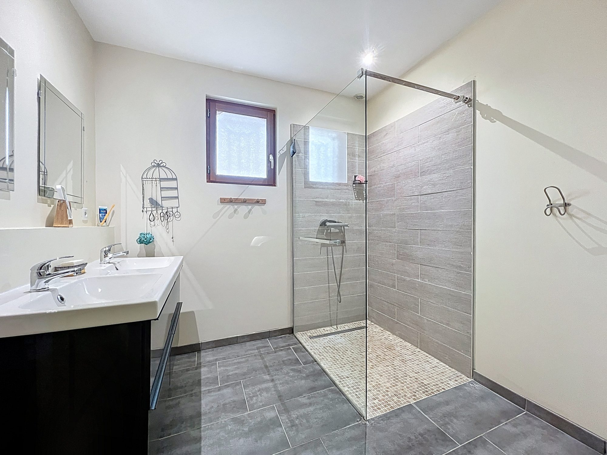 Maison familiale avec terrain Lux 21120