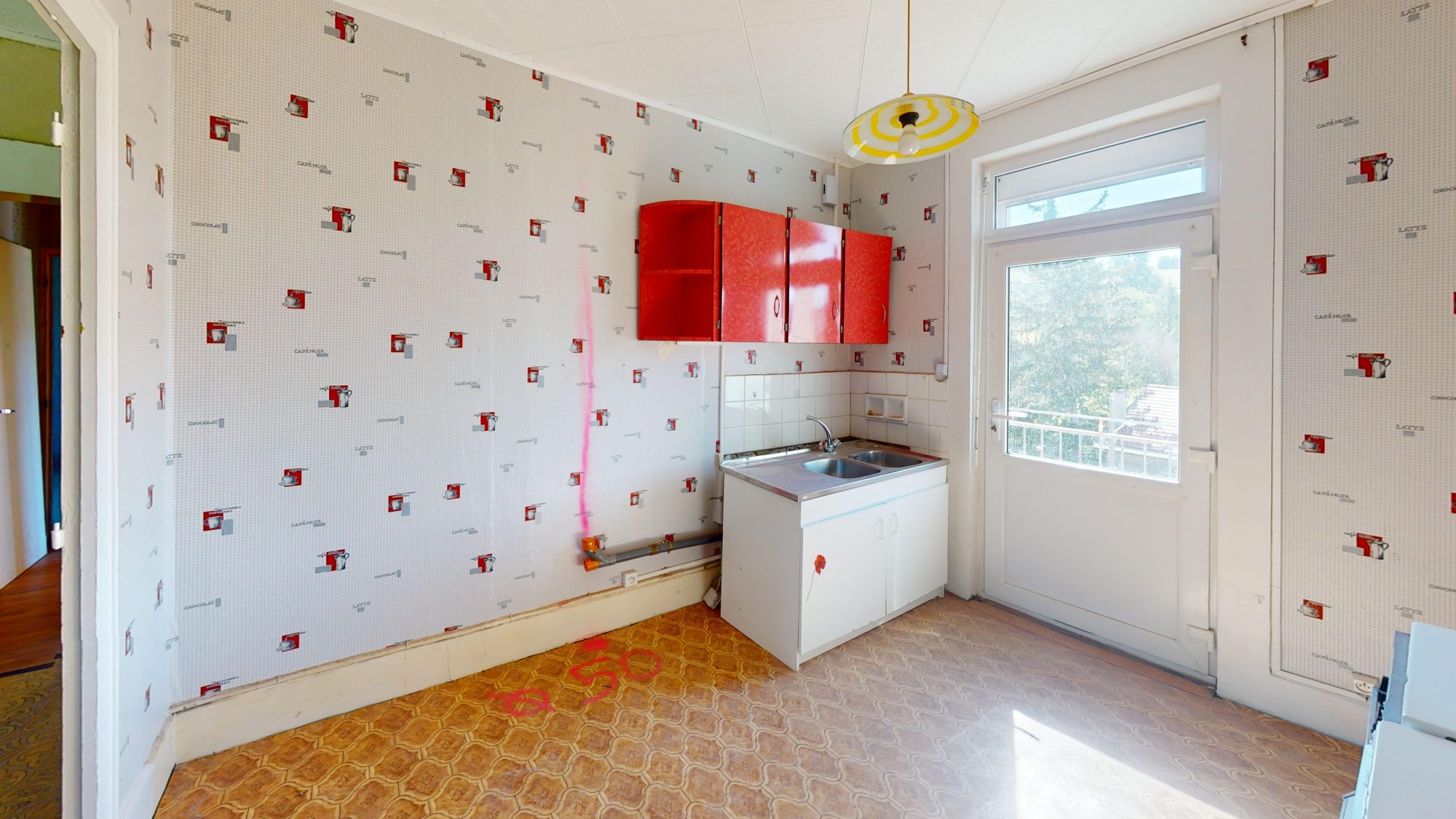 EXCLUSIVITÉ GTI! APPPARTEMENT T3 57m2 HAB., 2 CHAMBRES, PROCHE TOUTES COMMODITÉS, IDEAL INVESTISSEUR OU PRIMO ACCÉDANT! Unieux 42240