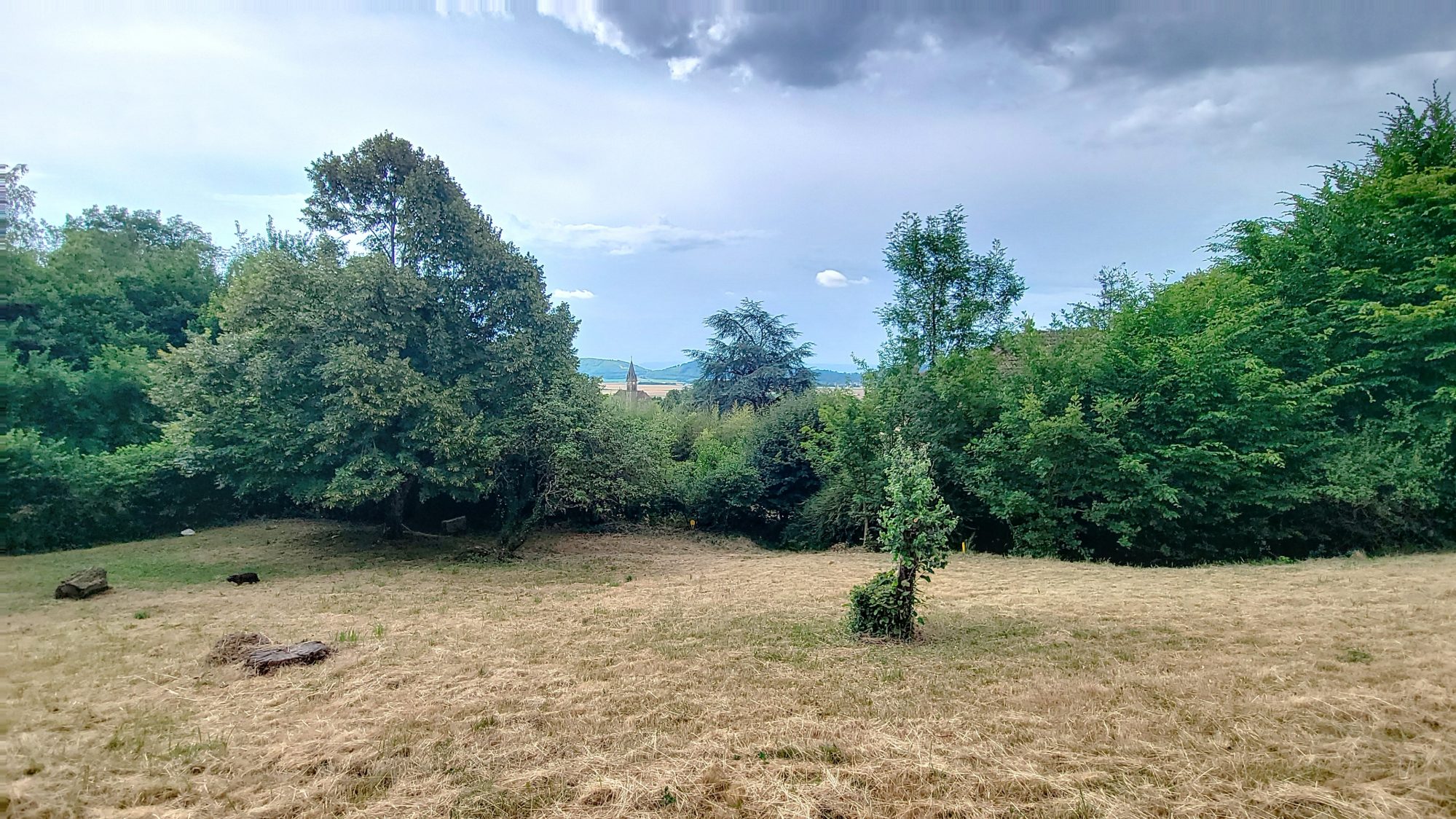 Terrain Constructible dans cadre privilégié