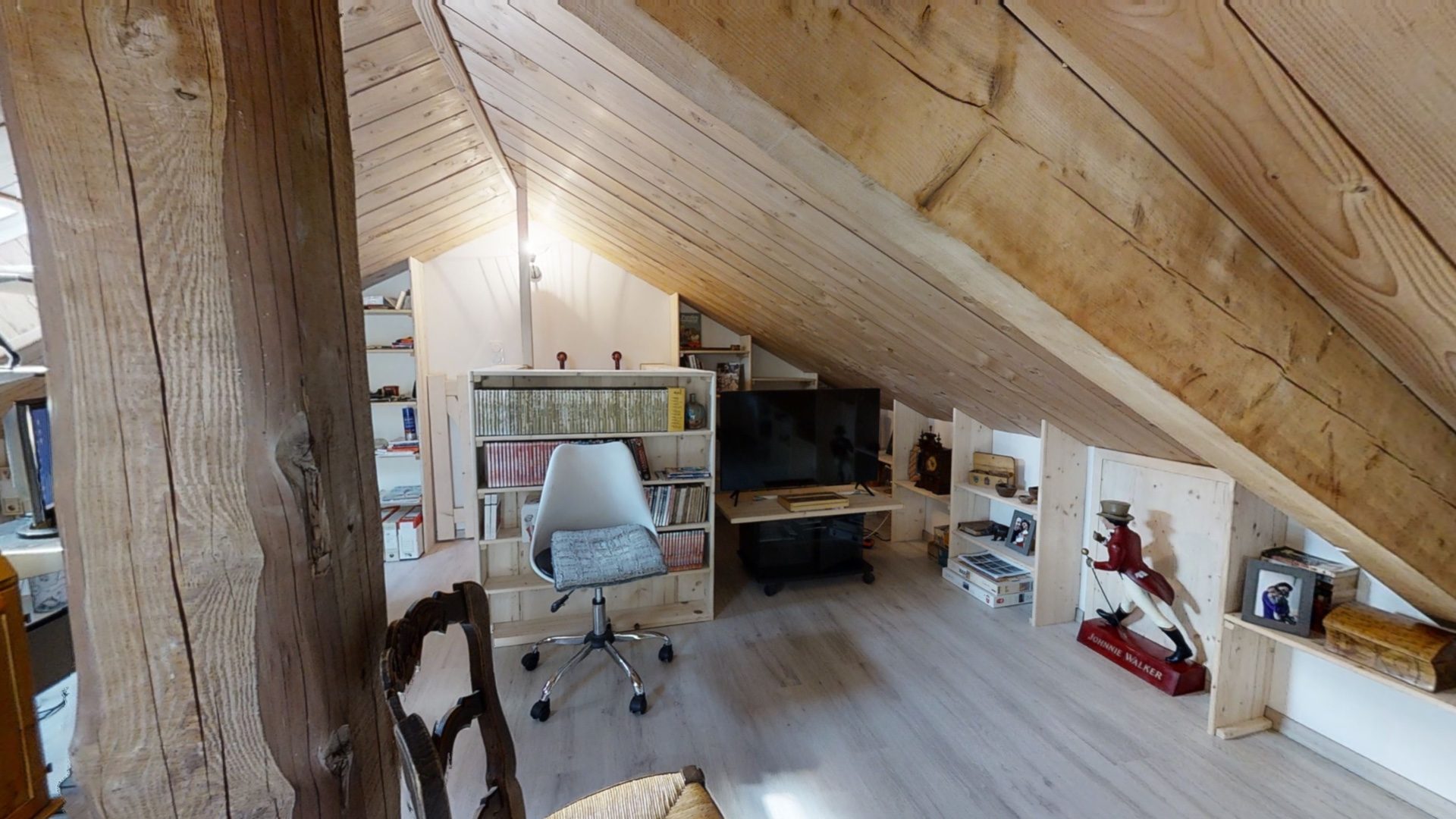 Bien d’exception loué en gîtes avec piscine intérieure Montregard 43290