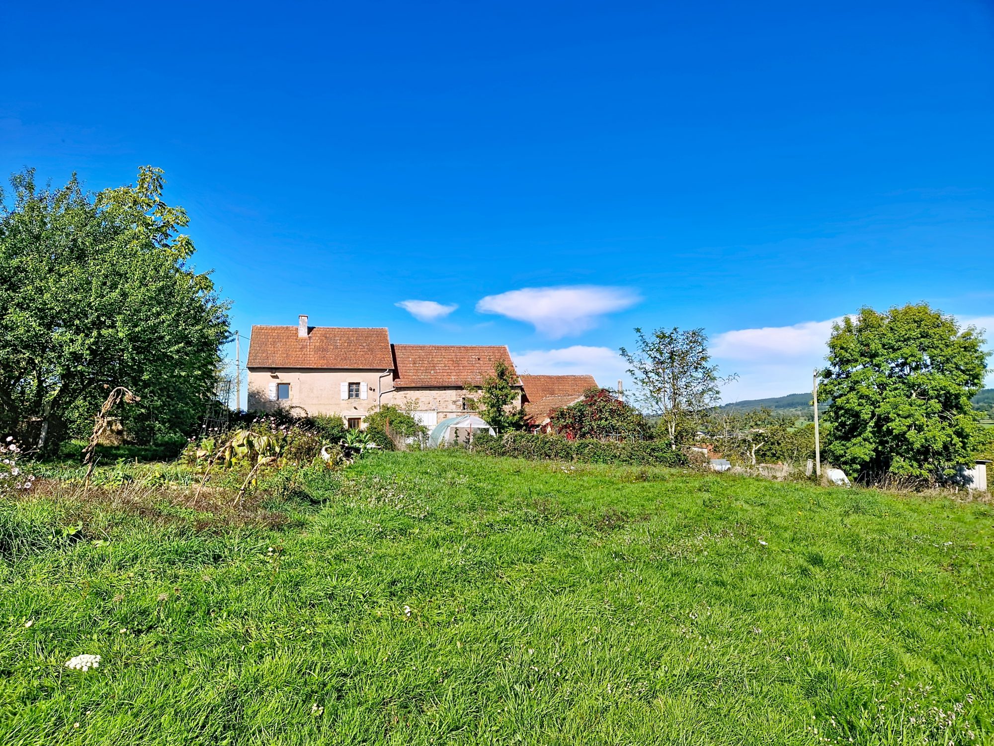 🏡 Maison à rénover avec vue sur dégagée Colombier-en-Brionnais 71800