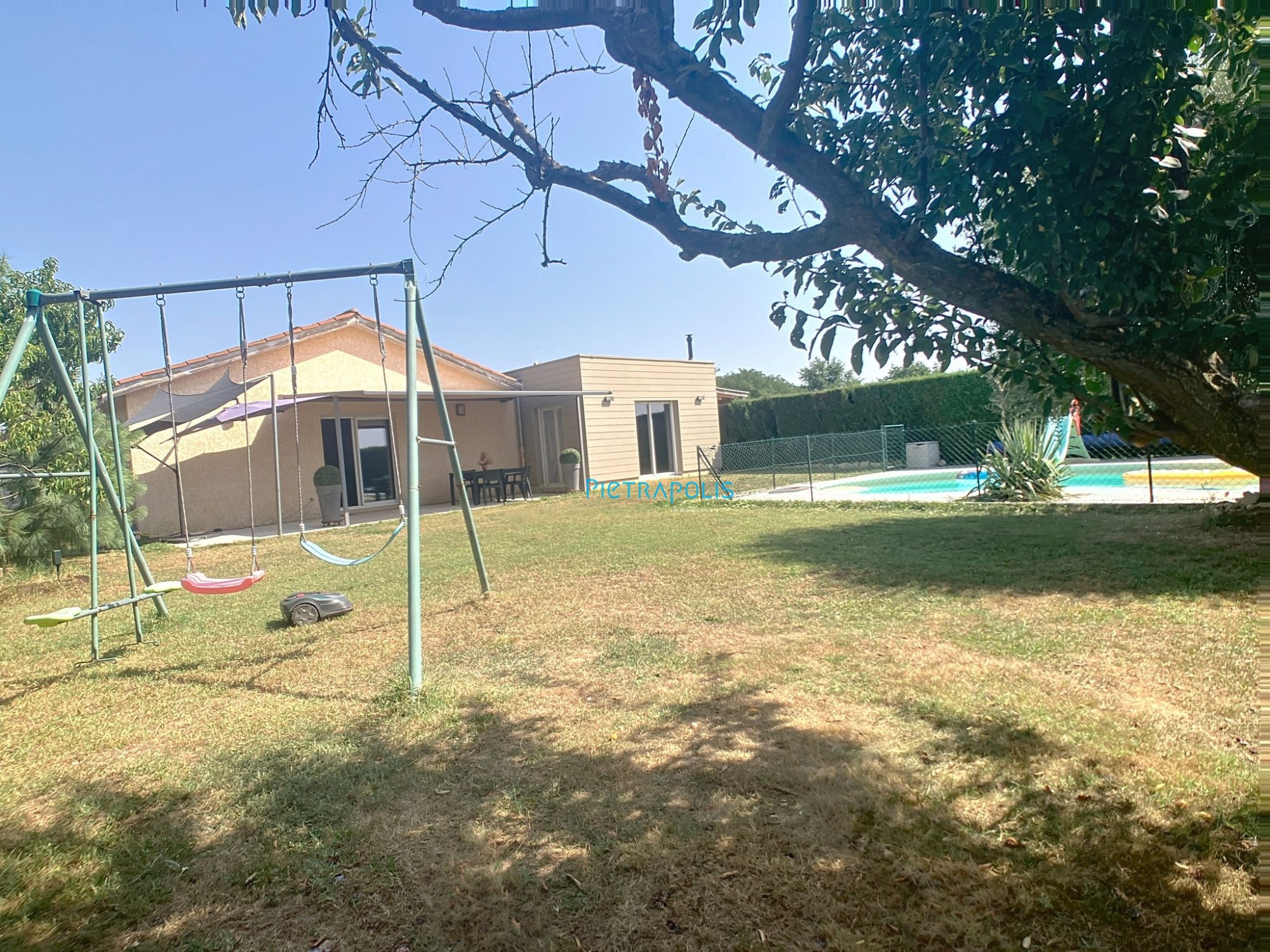 maison de plain pied - DPE C - 4 chambres + 1 bureau Saint-Georges-de-Reneins 69830