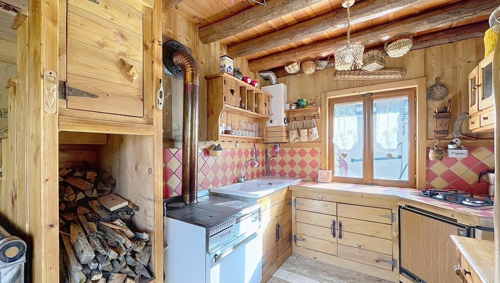 Maison de Montagne face à la Meije La Grave 05320