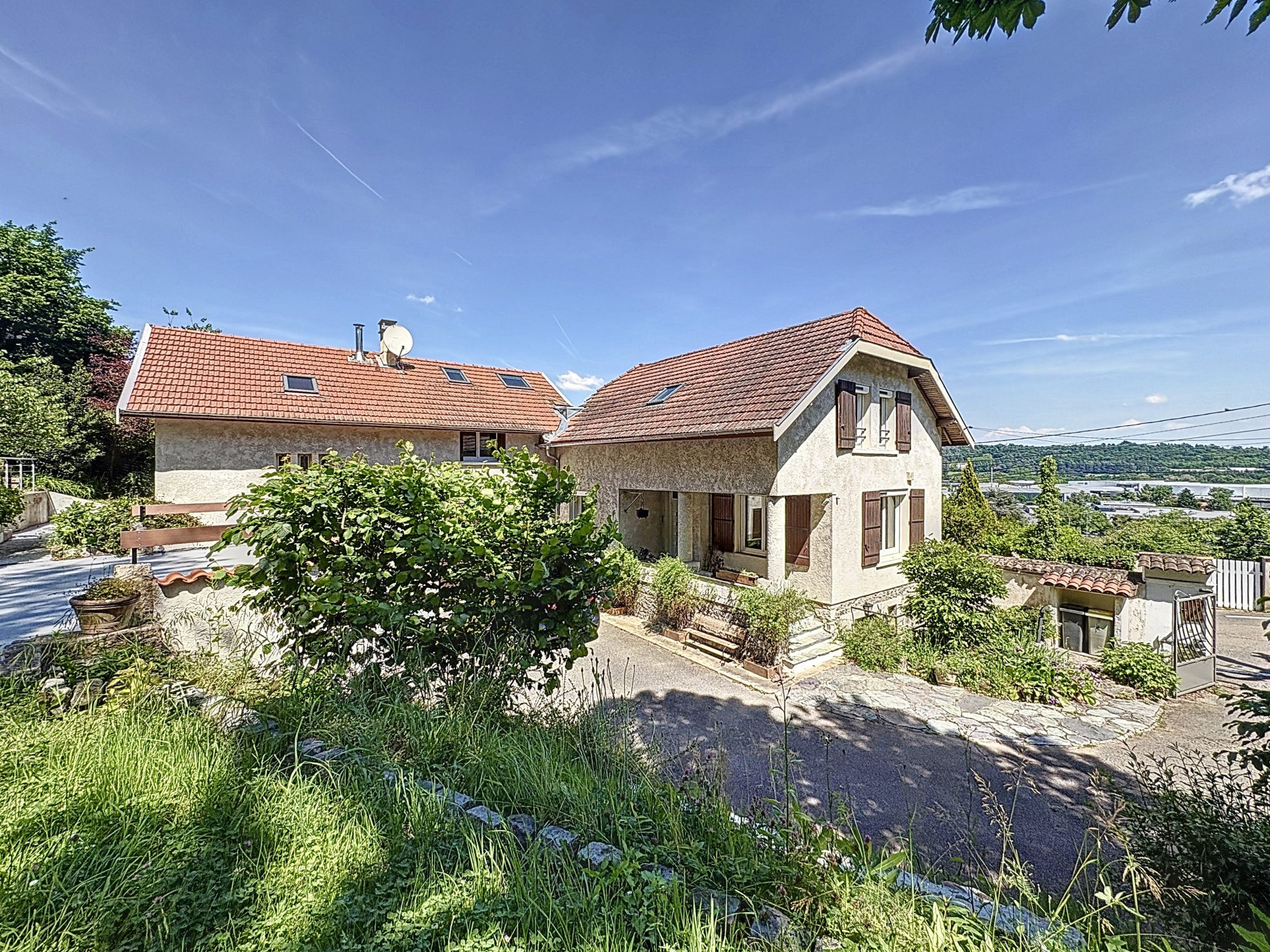 Maison sur les hauteurs au calme Brignais 69530