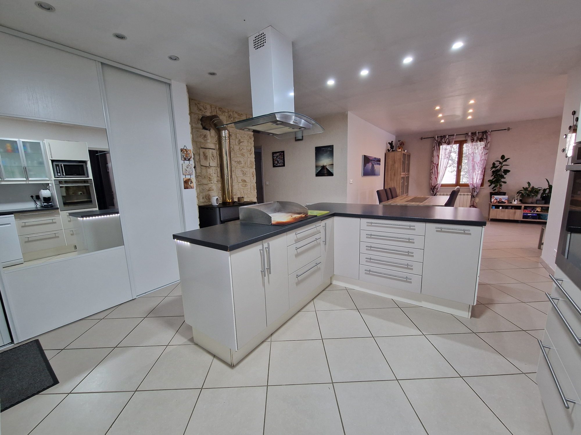CREMIEU, MAISON PLAIN PIED 105 M2 Crémieu 38460