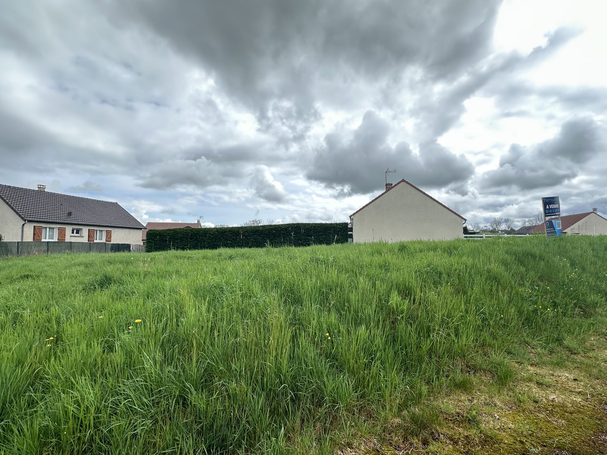 Terrain constructible - Arnay-Le-Duc 21230