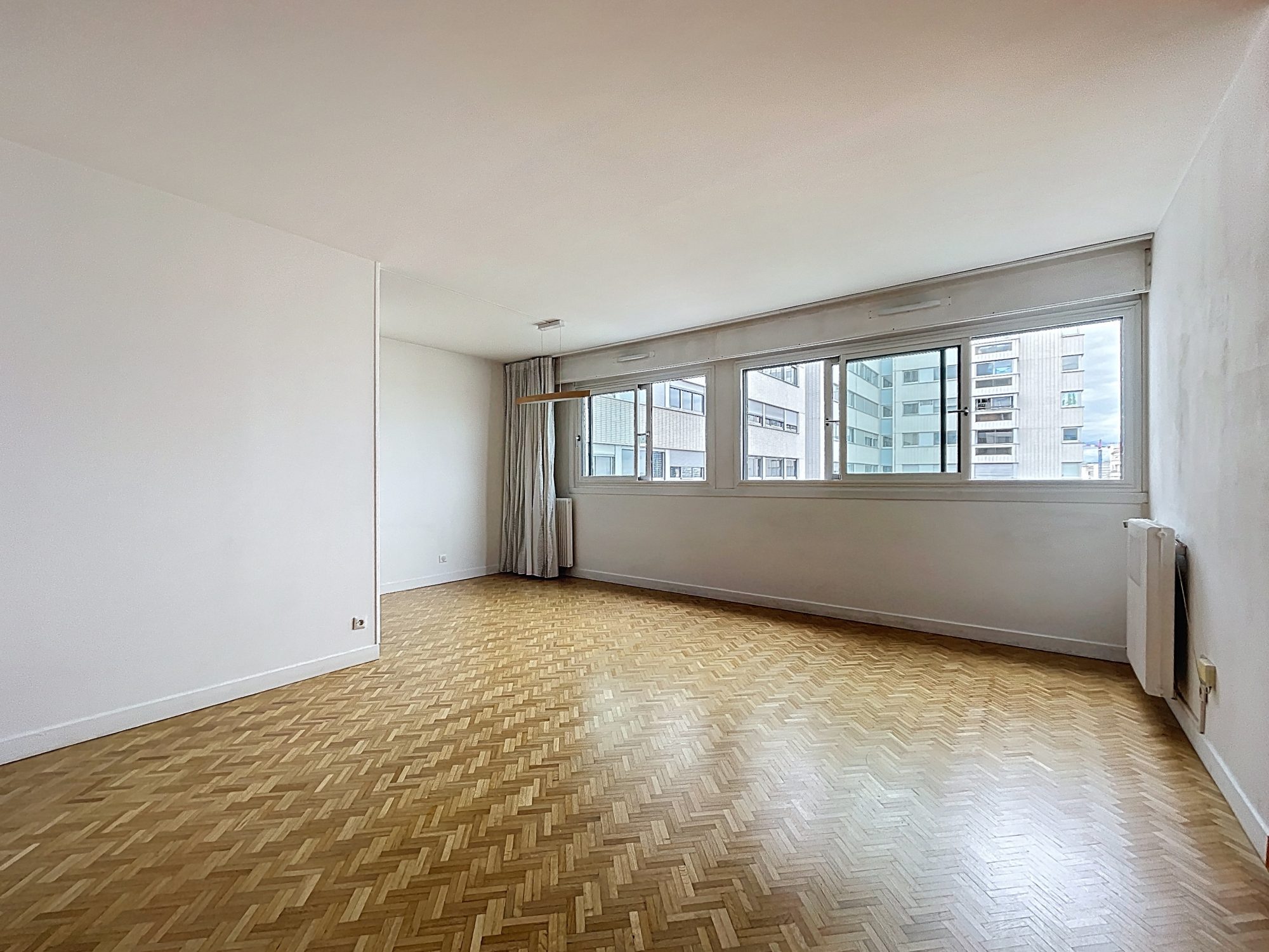 METRO GARIBALDI - Grand T2 Lyon 69007