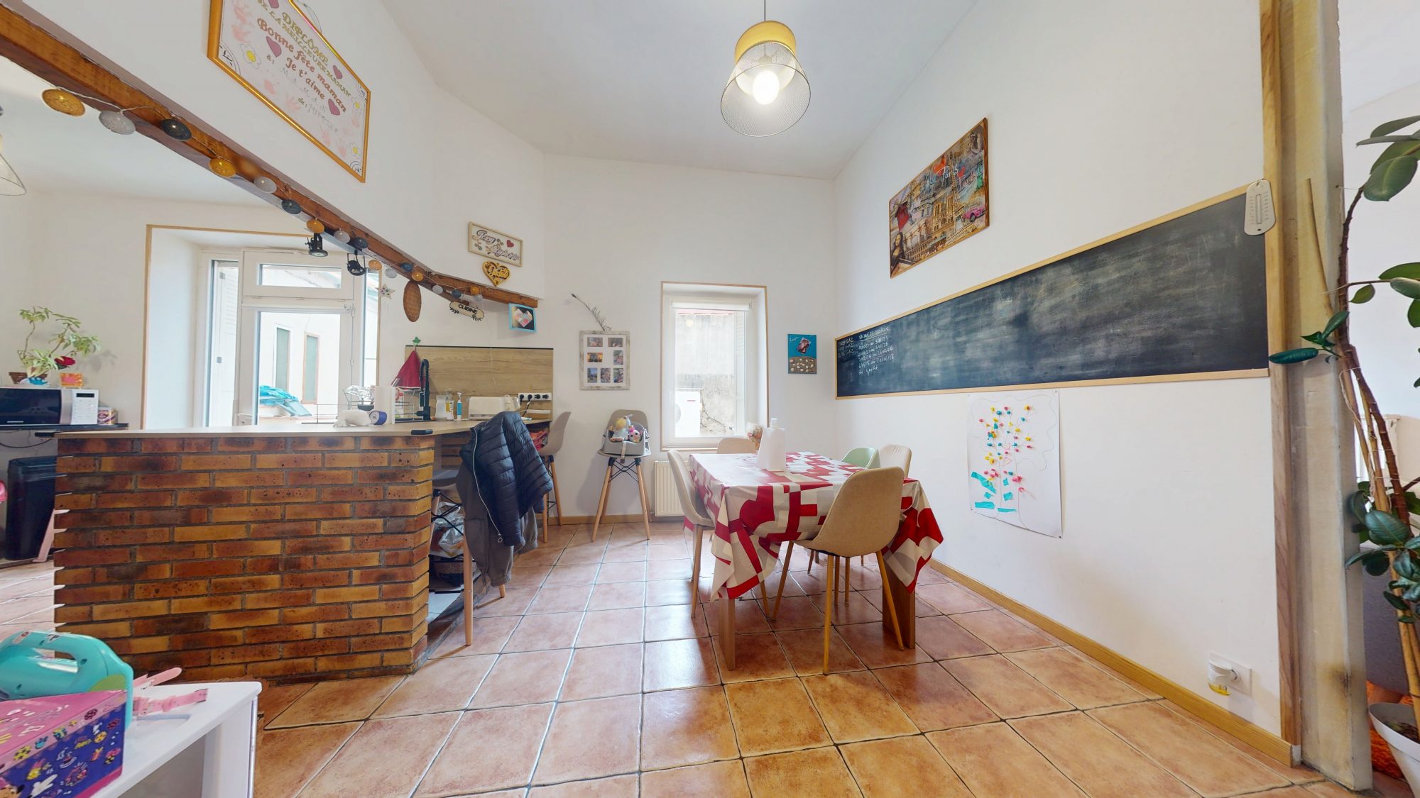 Maison - 6 pièces - 194 m² - Brassac-les-Mines (63570)