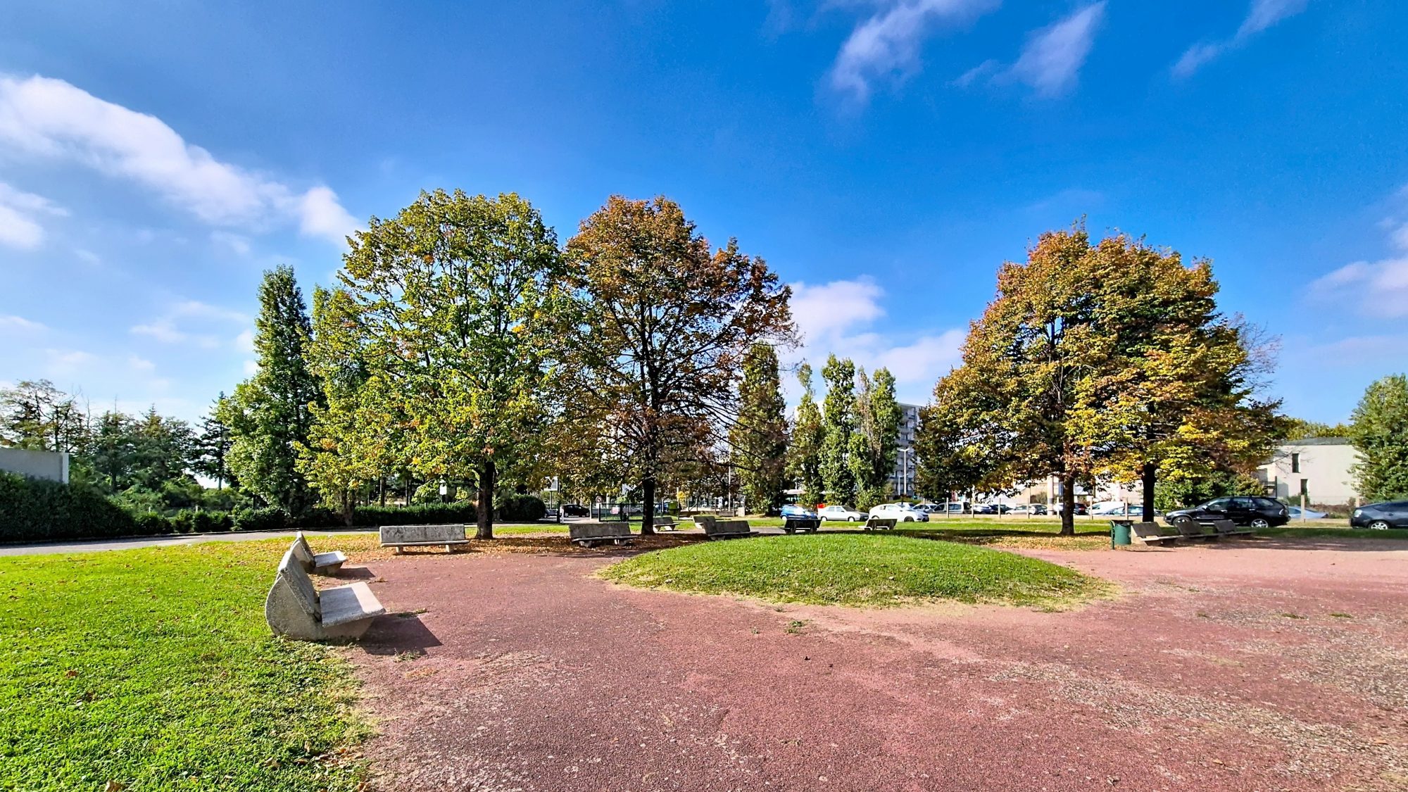 Lyon 8 - T2 de 56m² avec balcon au 2ème ét/7- ascenseur - Libre de suite Lyon 69008
