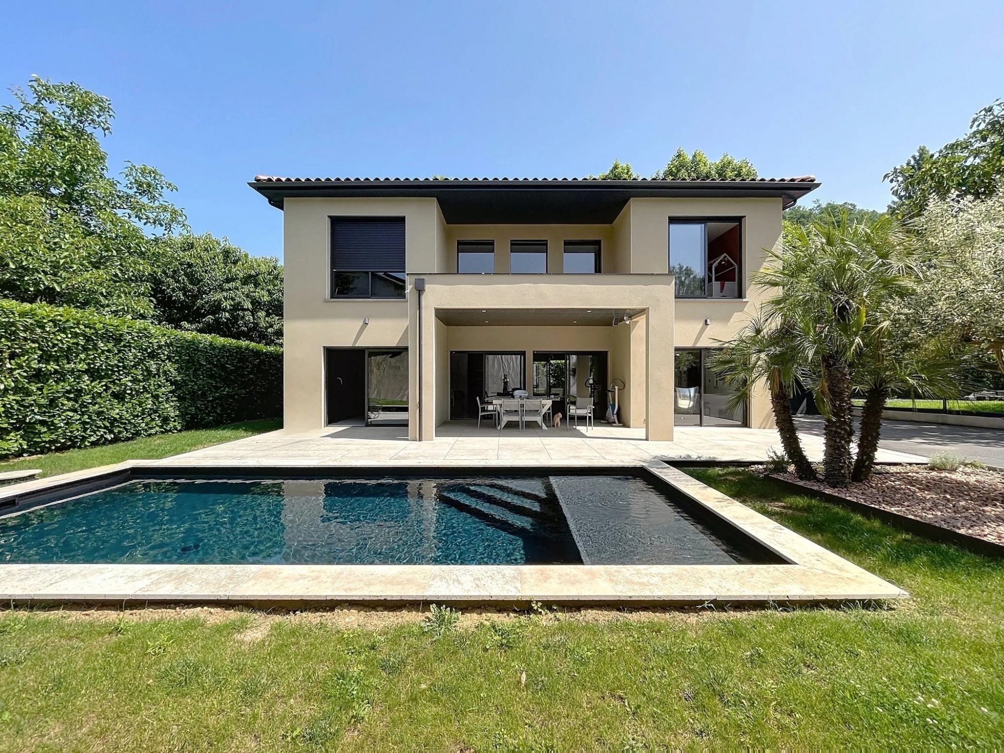 Villa contemporaine 2023 - 7 pièces - 195 m²