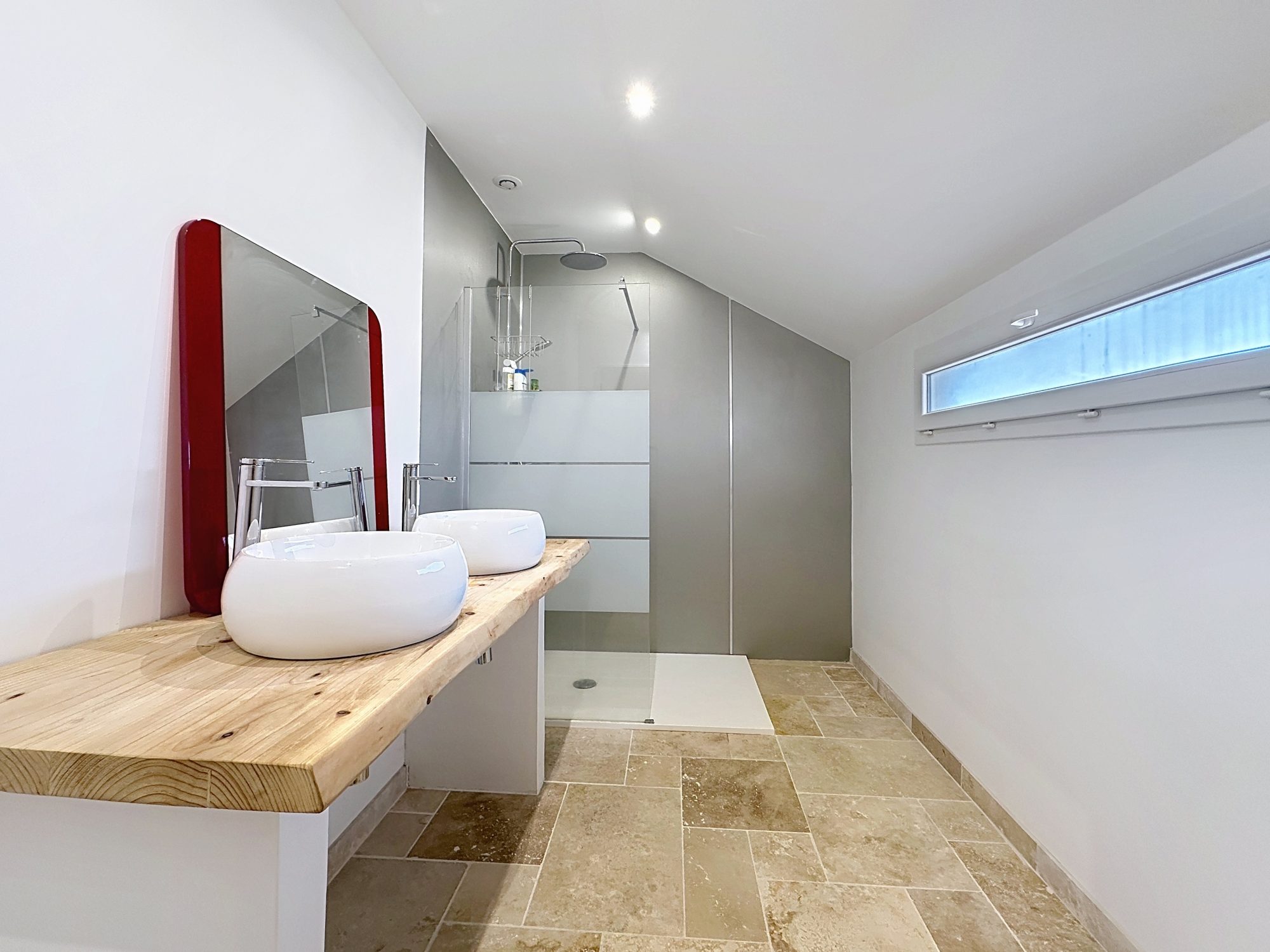 Maison spacieuse, lumineuse sans aucuns travaux intérieur à prévoir Tarare 69170