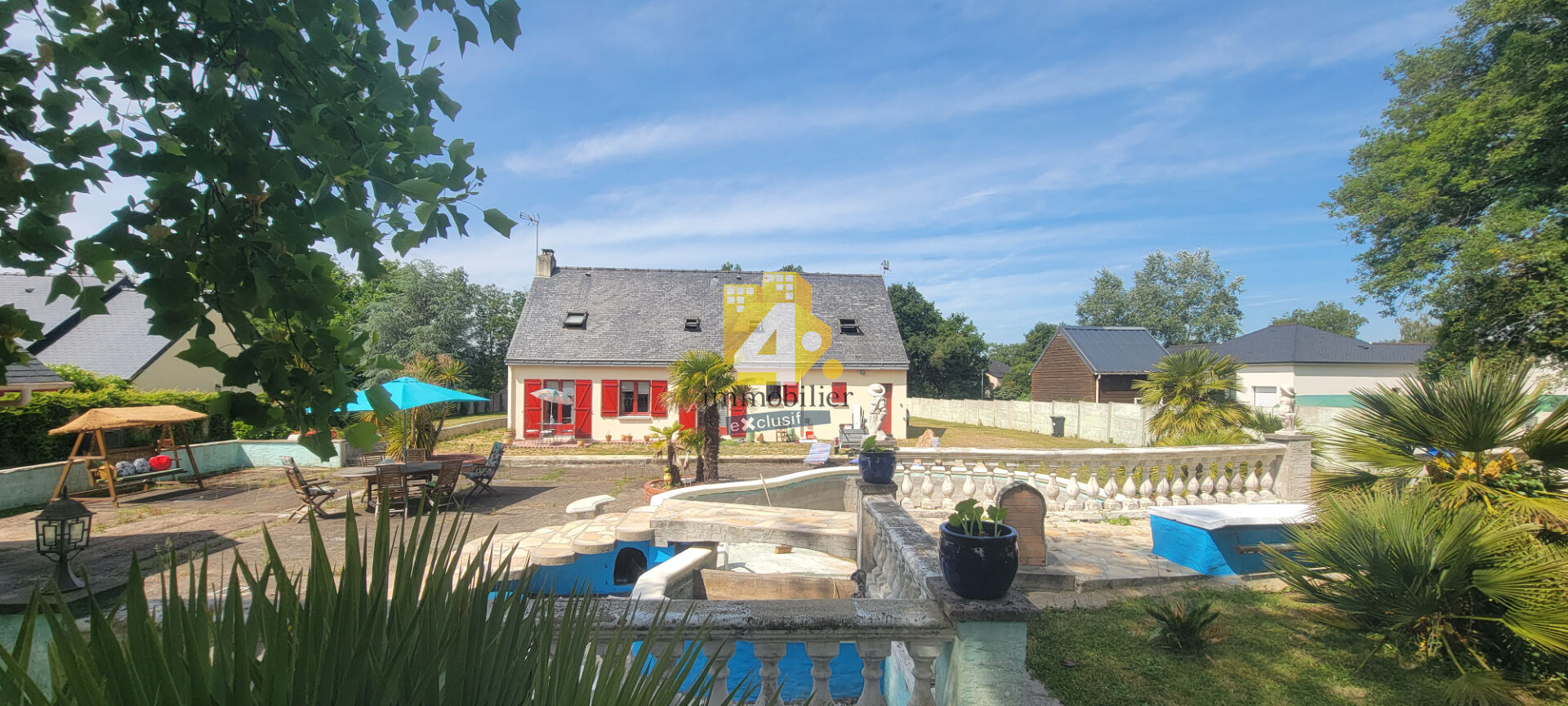 QUILLY : Maison 4 chambres et grandes dépendances
