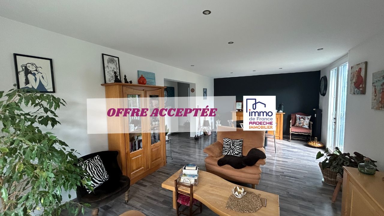 Appartement - 3 pièces - 64 m² - Privas (07000)