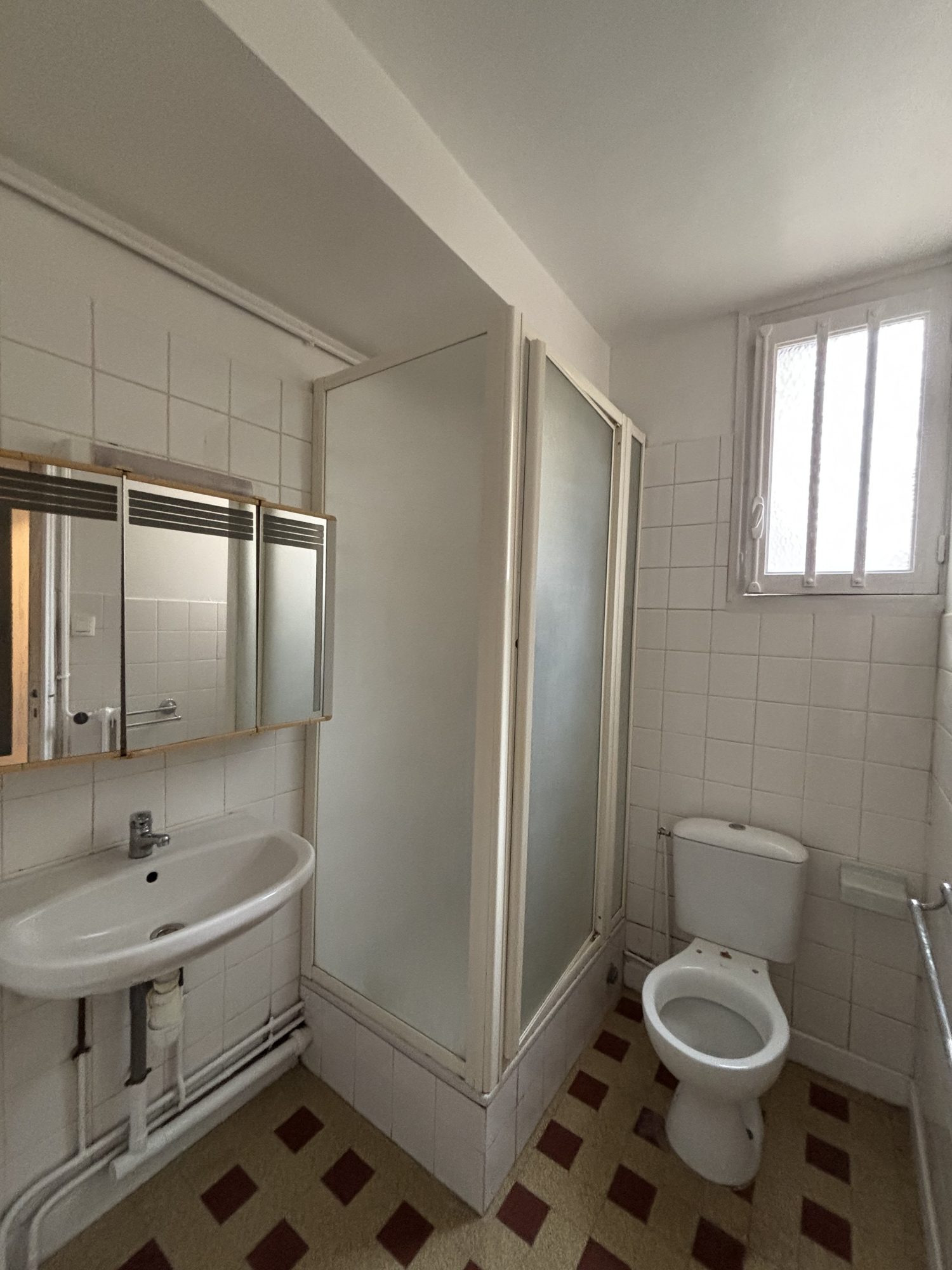 Appartement - 2 pièces - 48 m² - Saint-Étienne (42000)